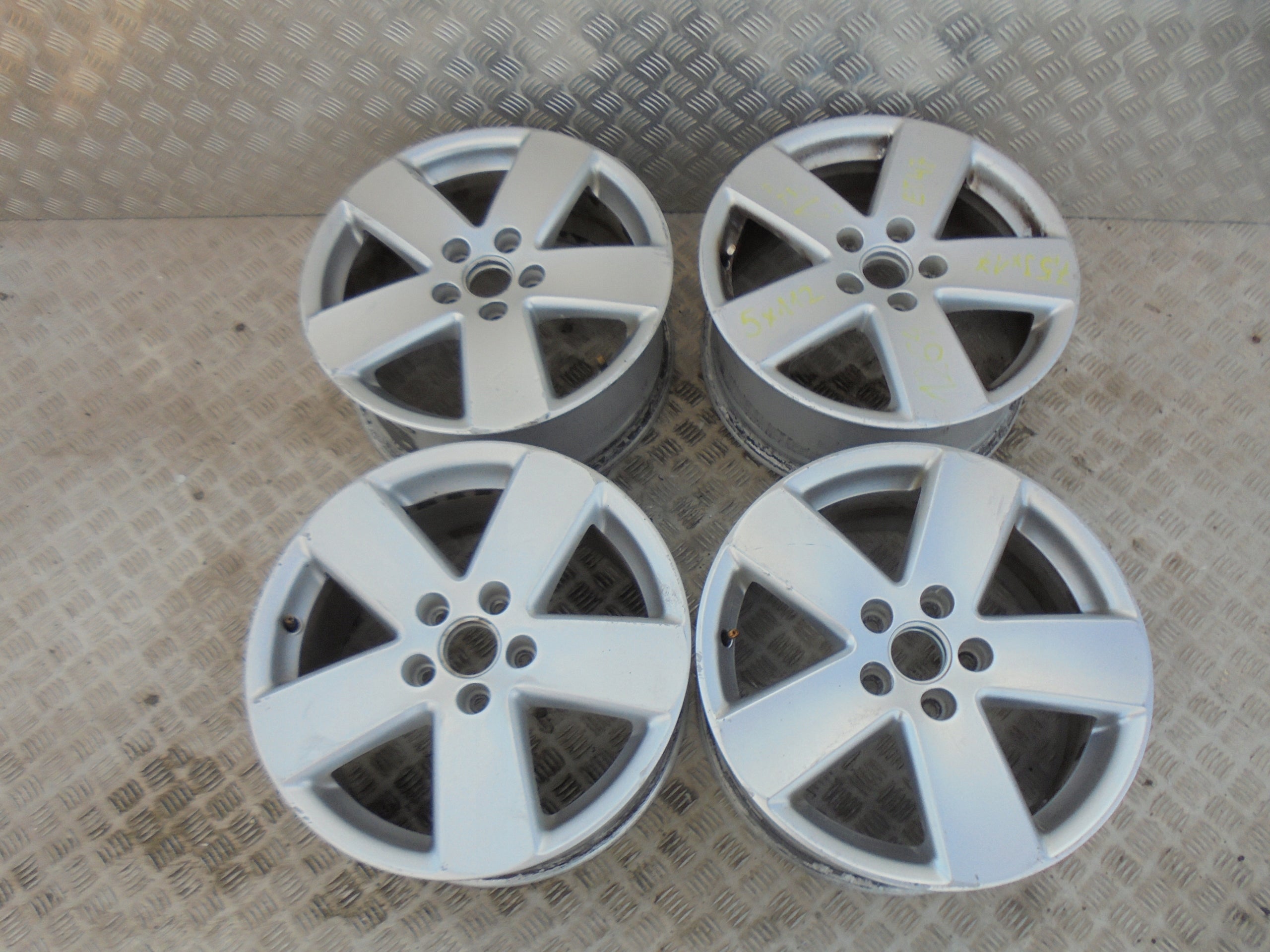 Alu Felge Volkswagen T4 Aluminum rim 17 Zoll 7.5J 5x112 47ET 3C0601025K