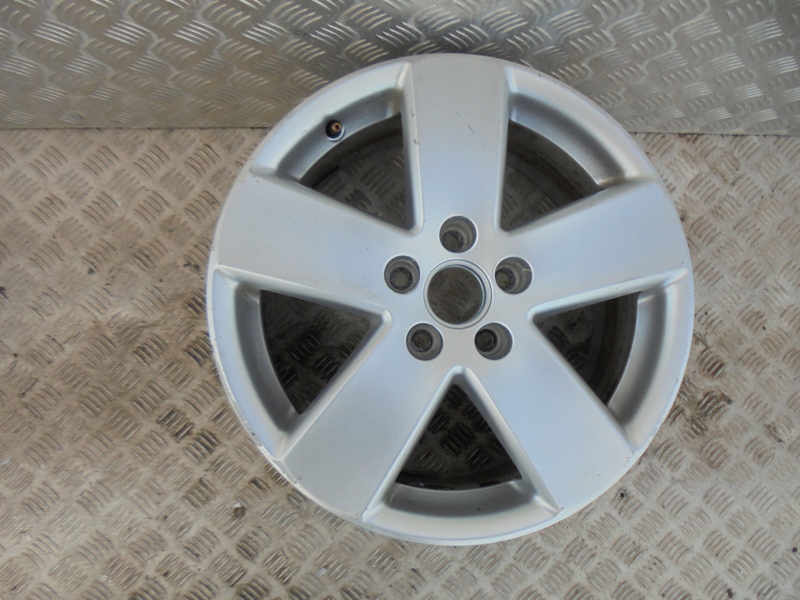 Alu Felge Volkswagen T4 Aluminum rim 17 Zoll 7.5J 5x112 47ET 3C0601025K