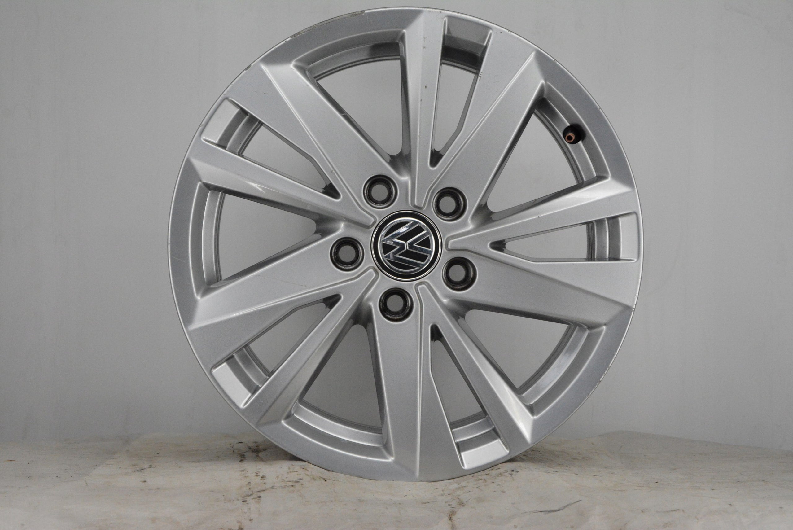 Alu Felge Volkswagen T4 Aluminum rim 16 Zoll 6.5J 5x112 48ET 5TA601025Q