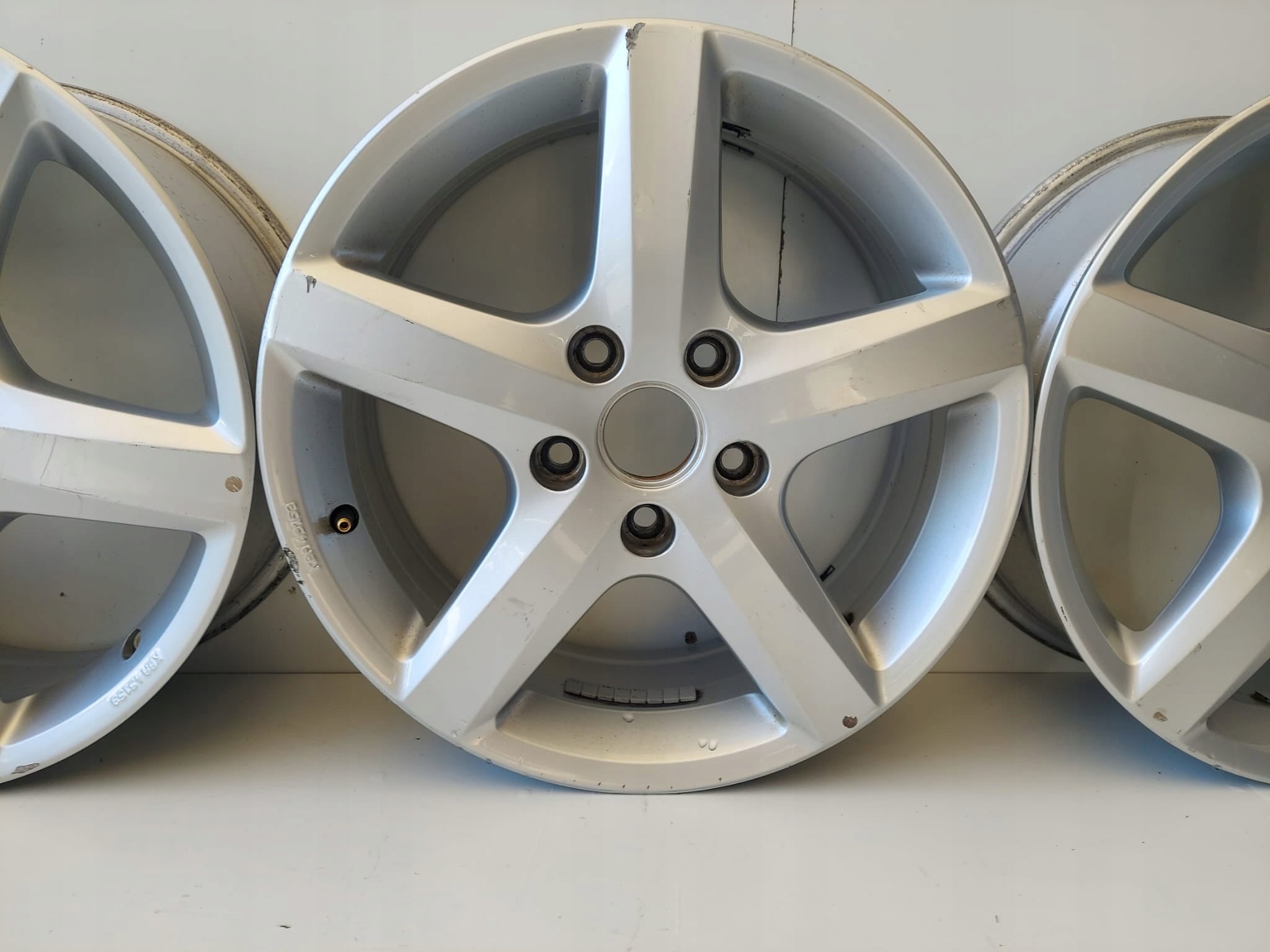 Alu Felge Volkswagen T6 T5 Aluminum rim 17 Zoll 7.0J 5x120 7H0071497B