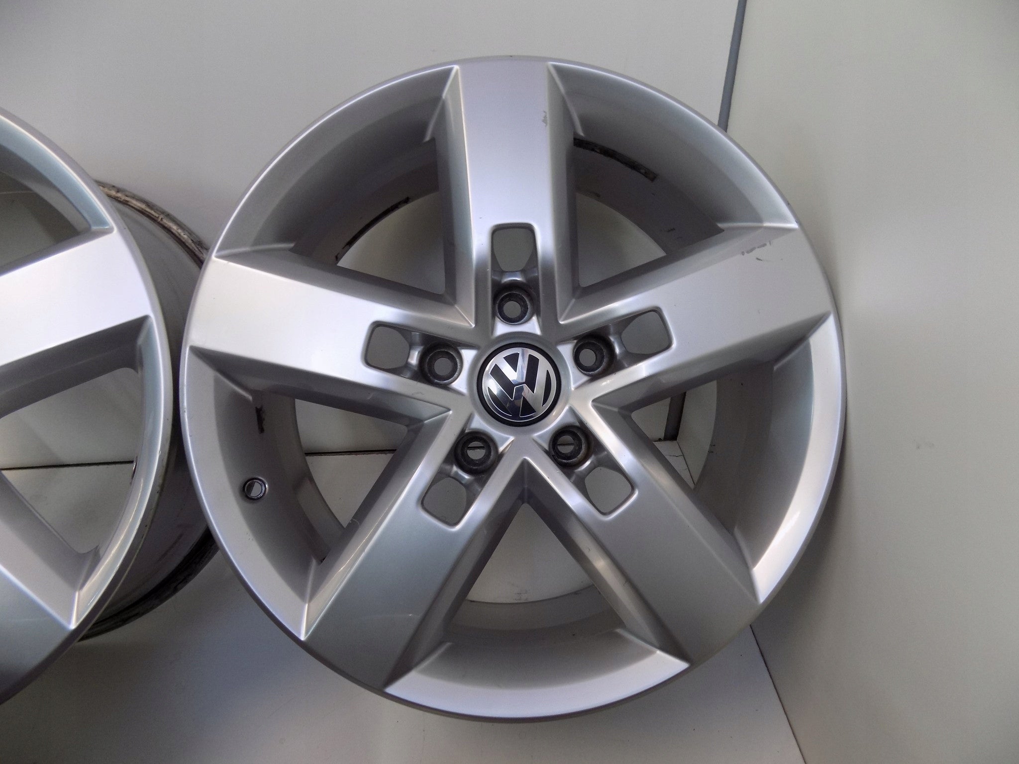 Alu Felge Volkswagen Touareg T5 19 Zoll 8.5J 5x130 59ET 7P6601025D