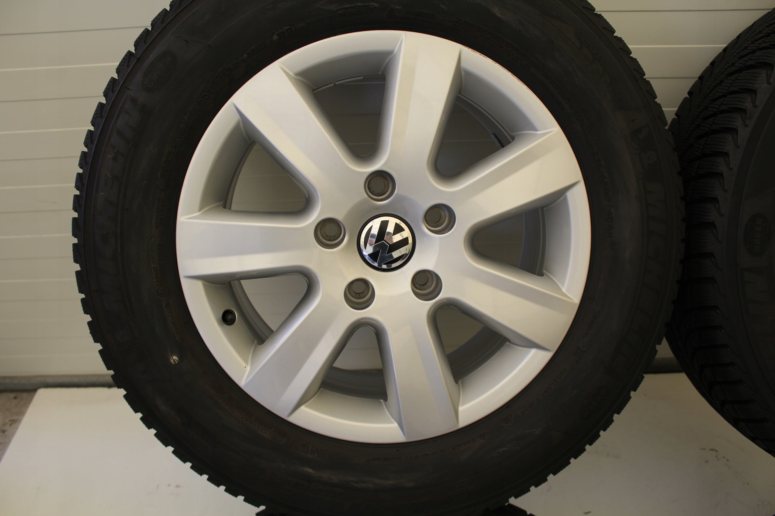 Alu Felge Volkswagen Touareg T5 Aluminum rim 17 Zoll 7.5J 5x130