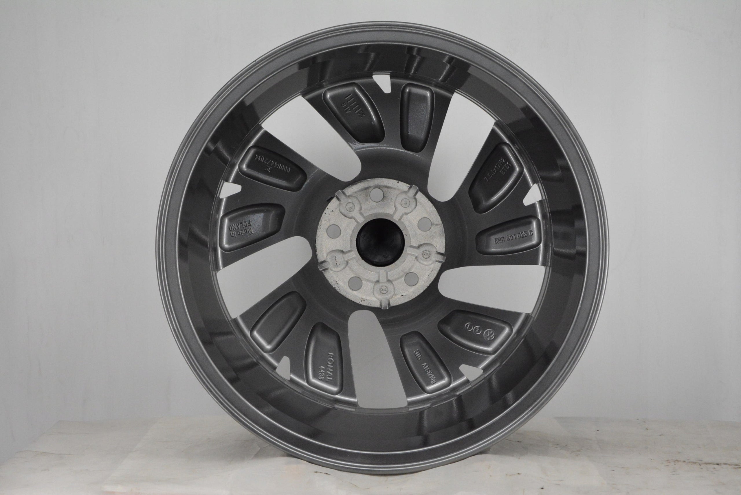 Alu Felge Volkswagen T5 Aluminum rim 17 Zoll 7.5J 5x112 51ET 5H0601025C