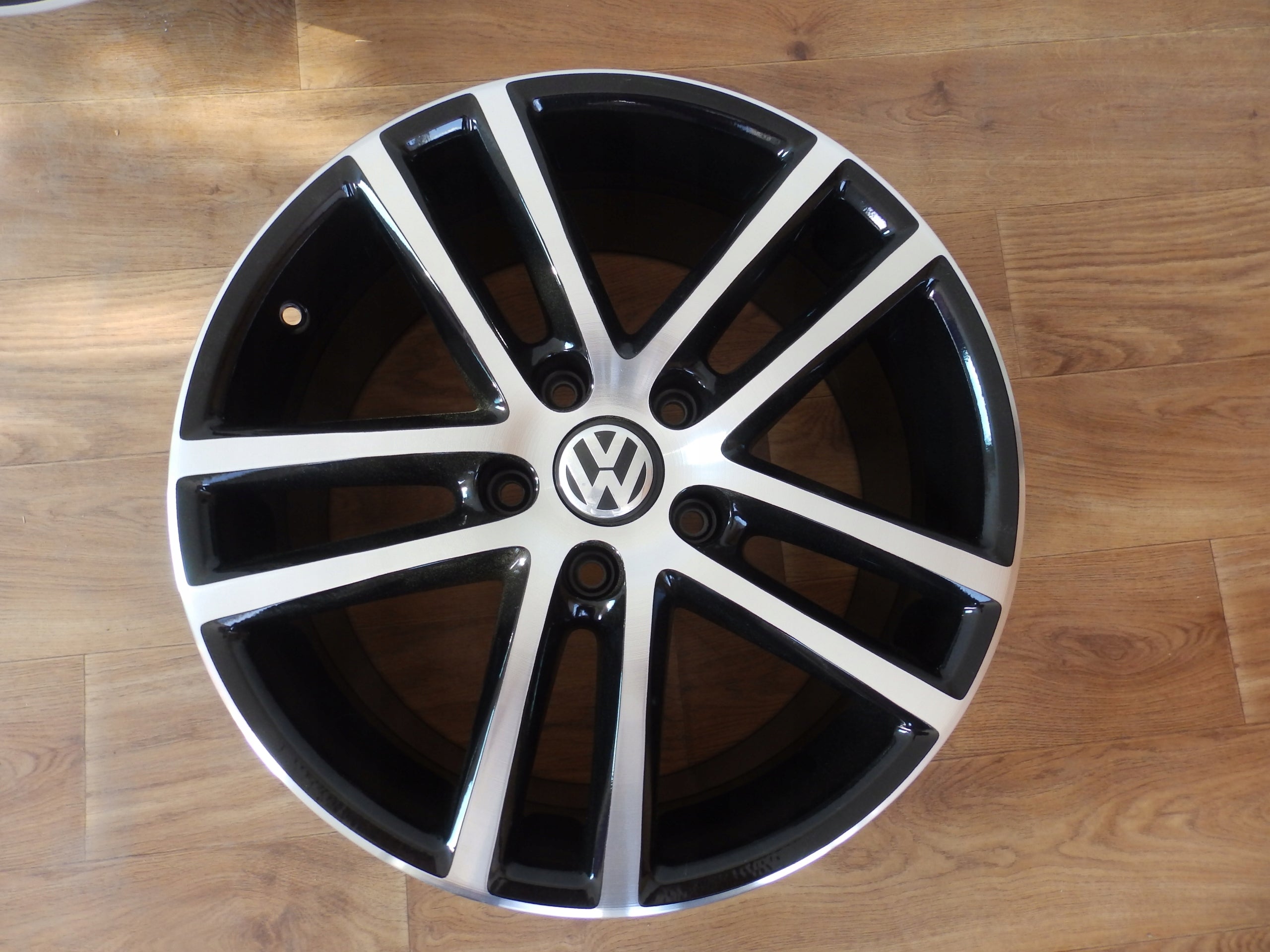 Alu Felge Volkswagen T6 Touareg 19 Zoll 9.0J 5x130 60ET 7L6601025