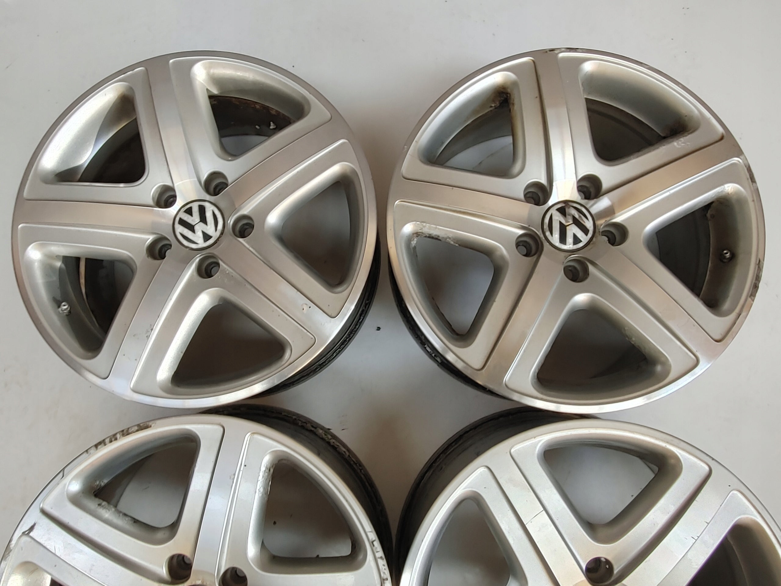 Alu Felge Volkswagen T6 Touareg 19 Zoll 9.0J 5x130 60ET 7L6601025D