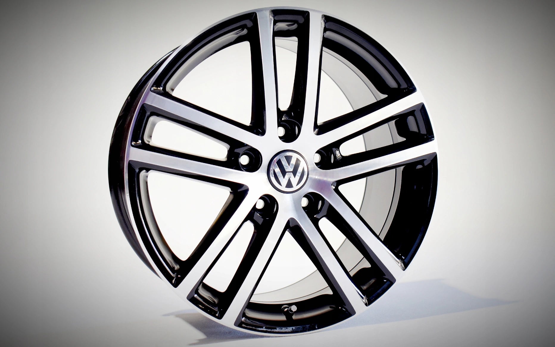  Alu Felge Volkswagen T6 Touareg Aluminum rim 19 Zoll 9.0J 5x130 60ET product image