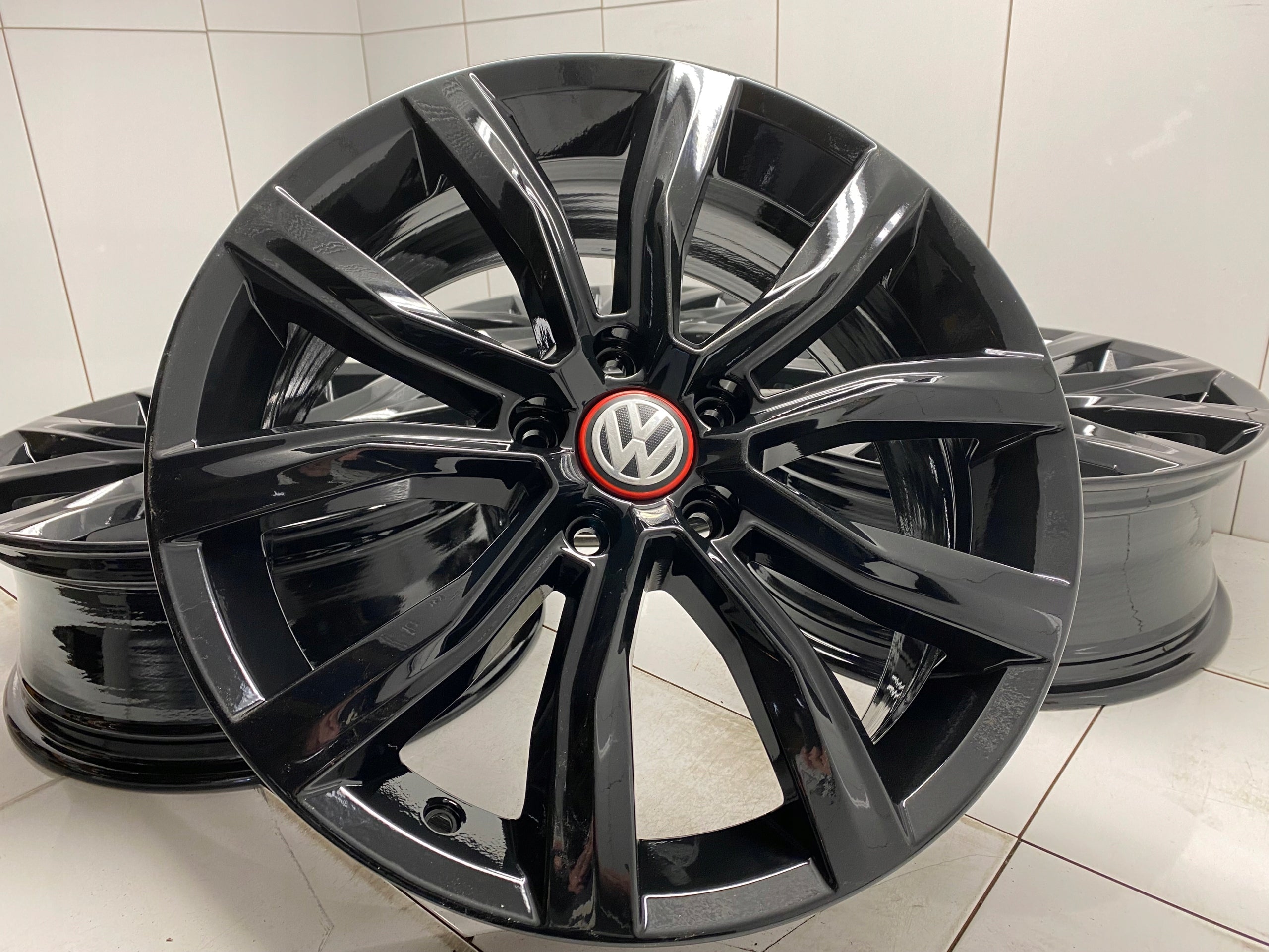 Alu Felge Volkswagen Tiguan Aluminum rim 17 Zoll 7.0J 5x112 45ET 2GA601025J