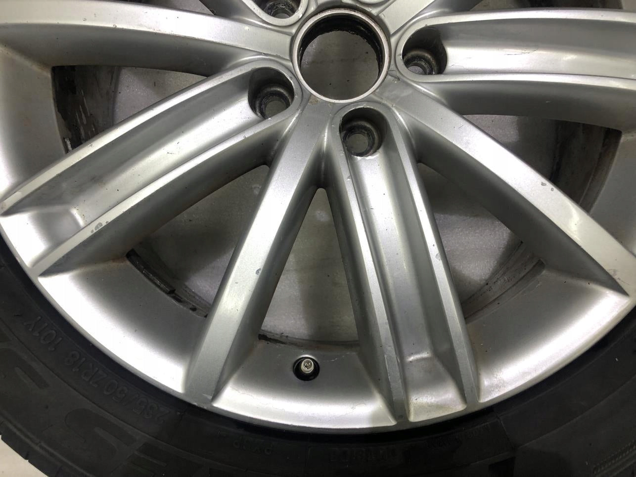 Alu Felge Volkswagen Tiguan Aluminum rim 18 Zoll 7.0J 5x112 43ET 5N0601025D