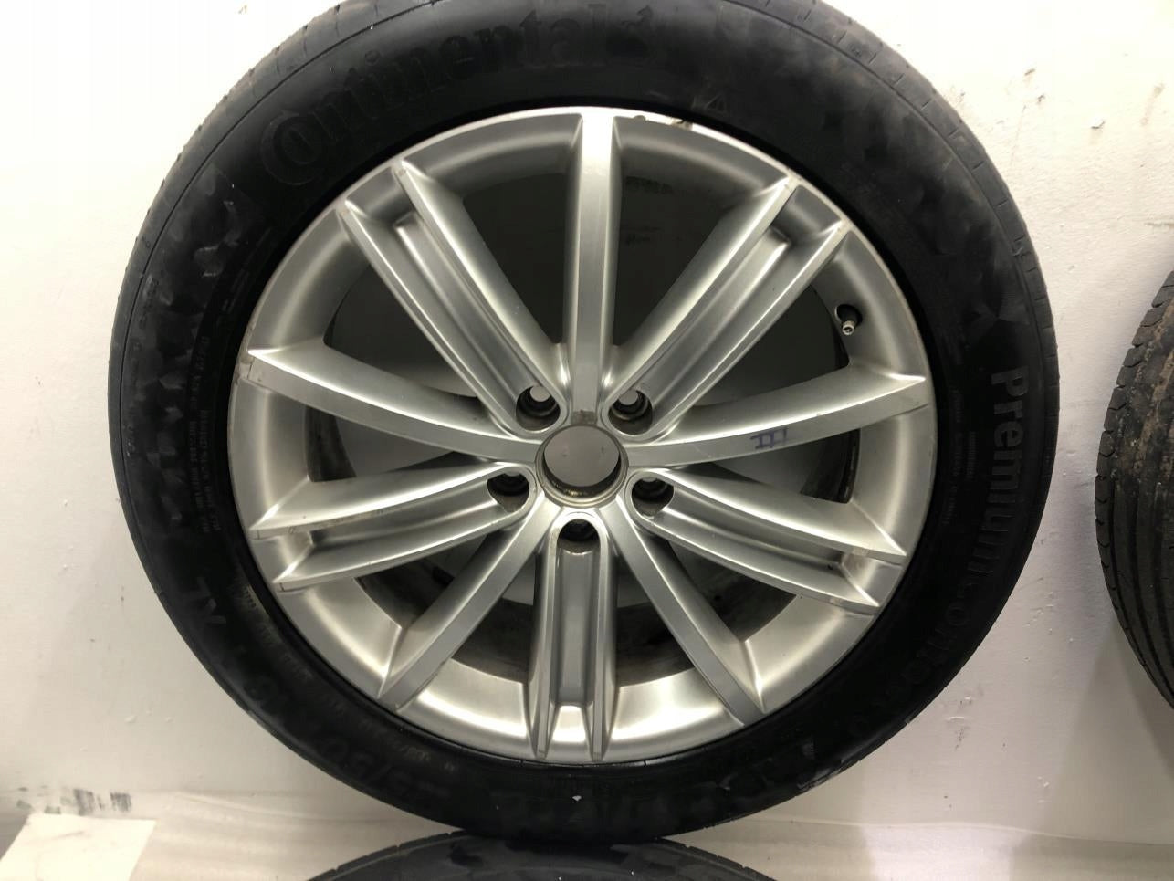 Alu Felge Volkswagen Tiguan Aluminum rim 18 Zoll 7.0J 5x112 43ET 5N0601025D