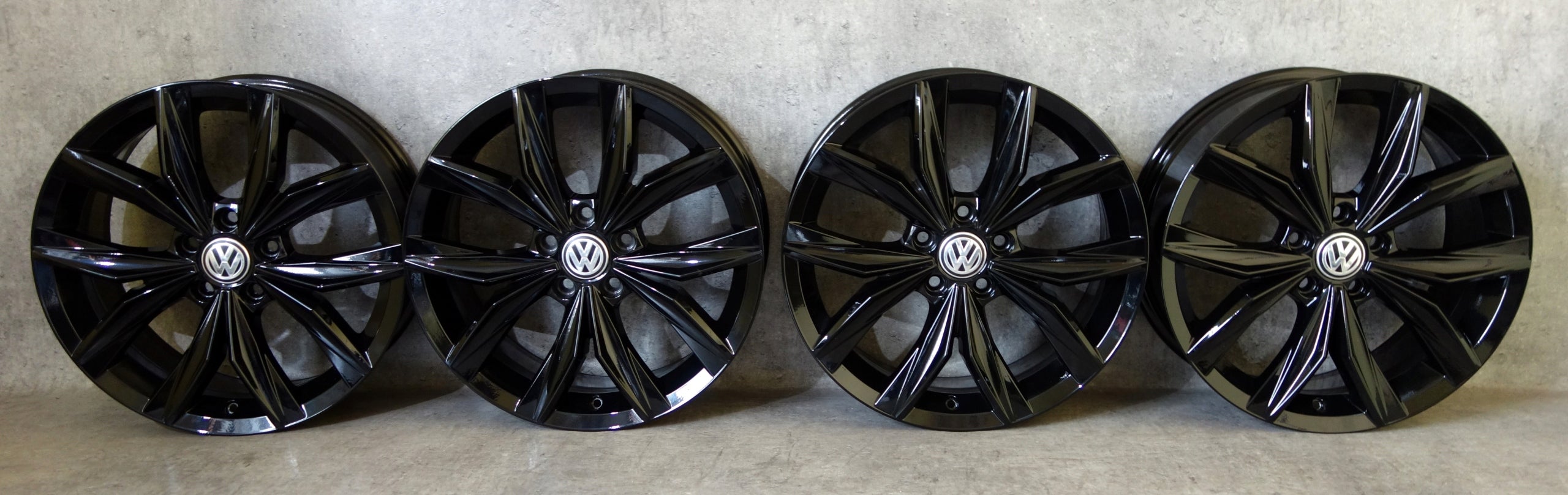  Alu rim Volkswagen Tiguan Aluminum rim 18 inch 7.0J 5x112 43ET 5NA601025B  product image