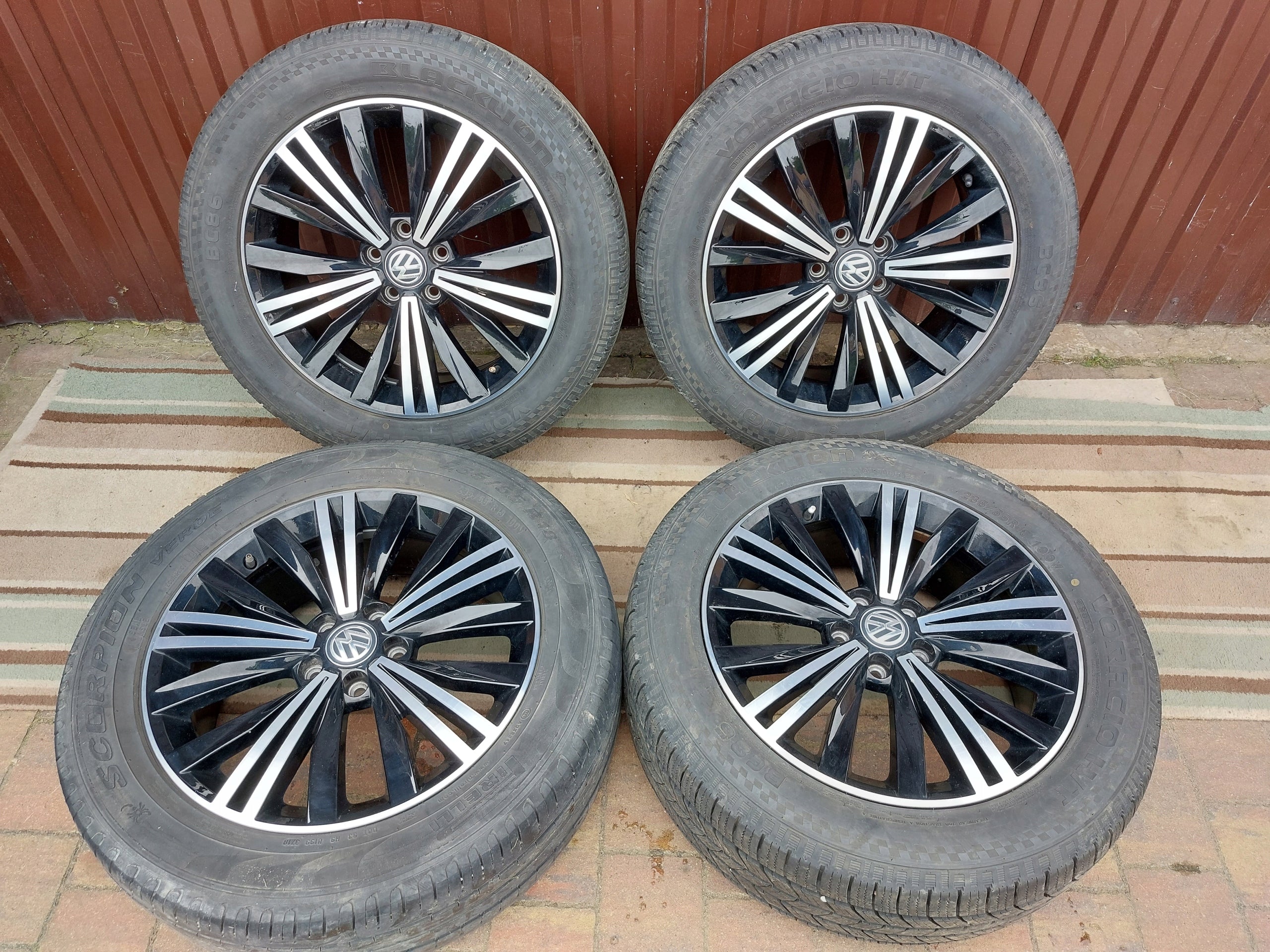  Alu Felge Volkswagen Tiguan Aluminum rim 18 Zoll 7.0J 5x112 43ET 5NA601025AB product image