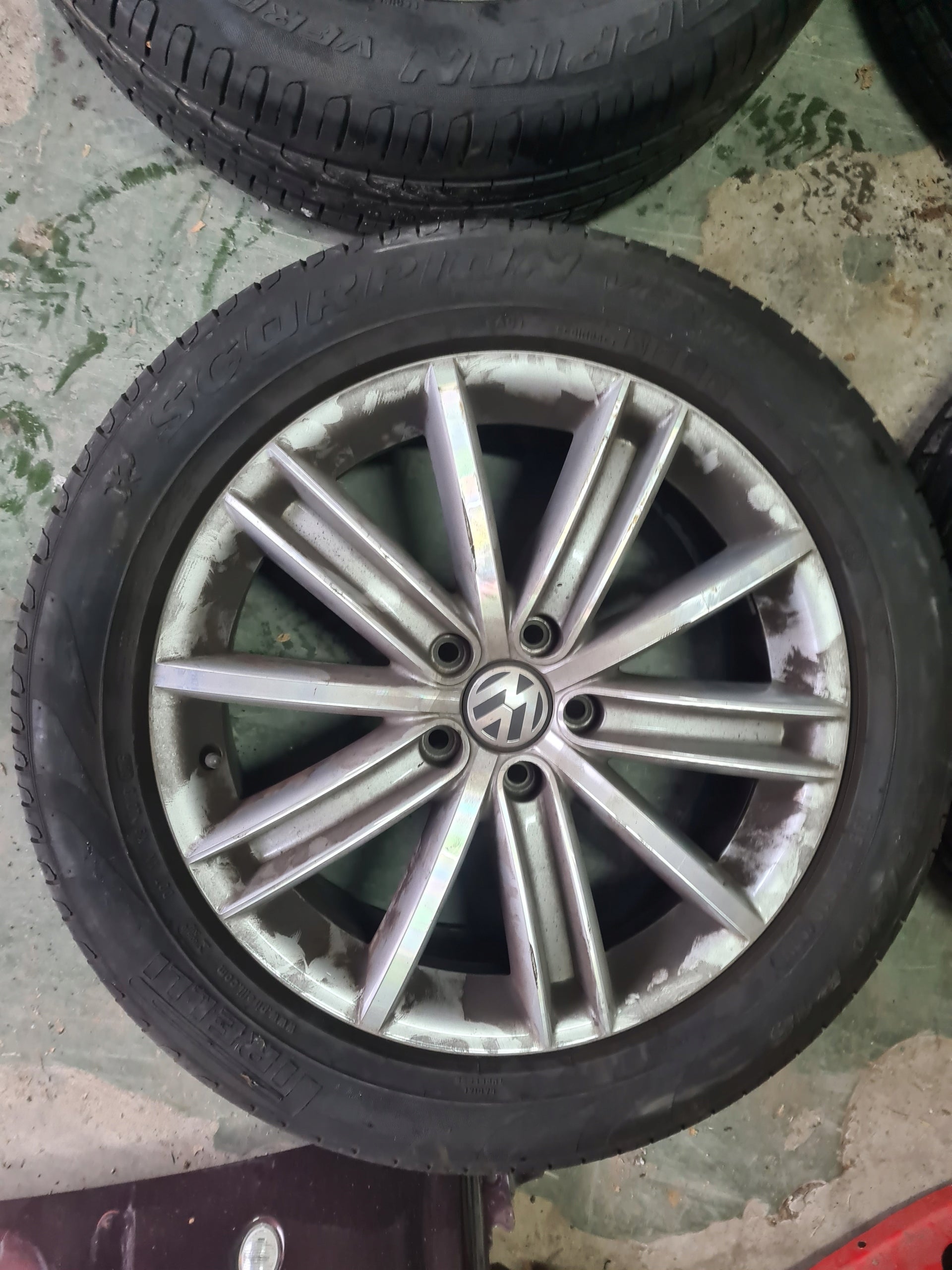 Alu Felge Volkswagen Tiguan Aluminum rim 18 Zoll 7.0J 5x112 43ET 5N0601025D