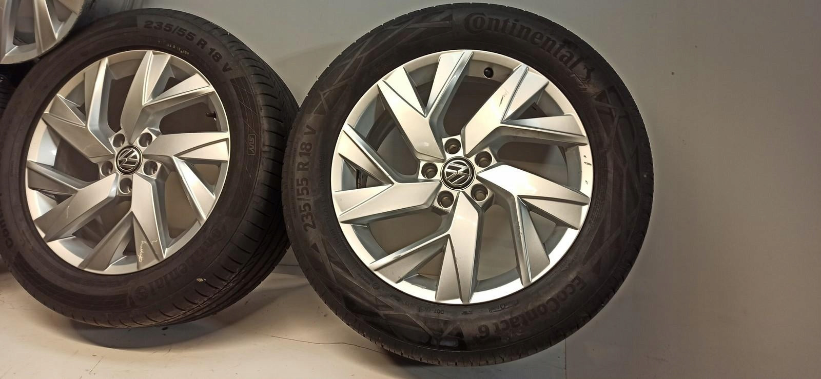 Alu Felge Volkswagen Tiguan Aluminum rim 18 Zoll 7.0J 5x112 5NN601025P