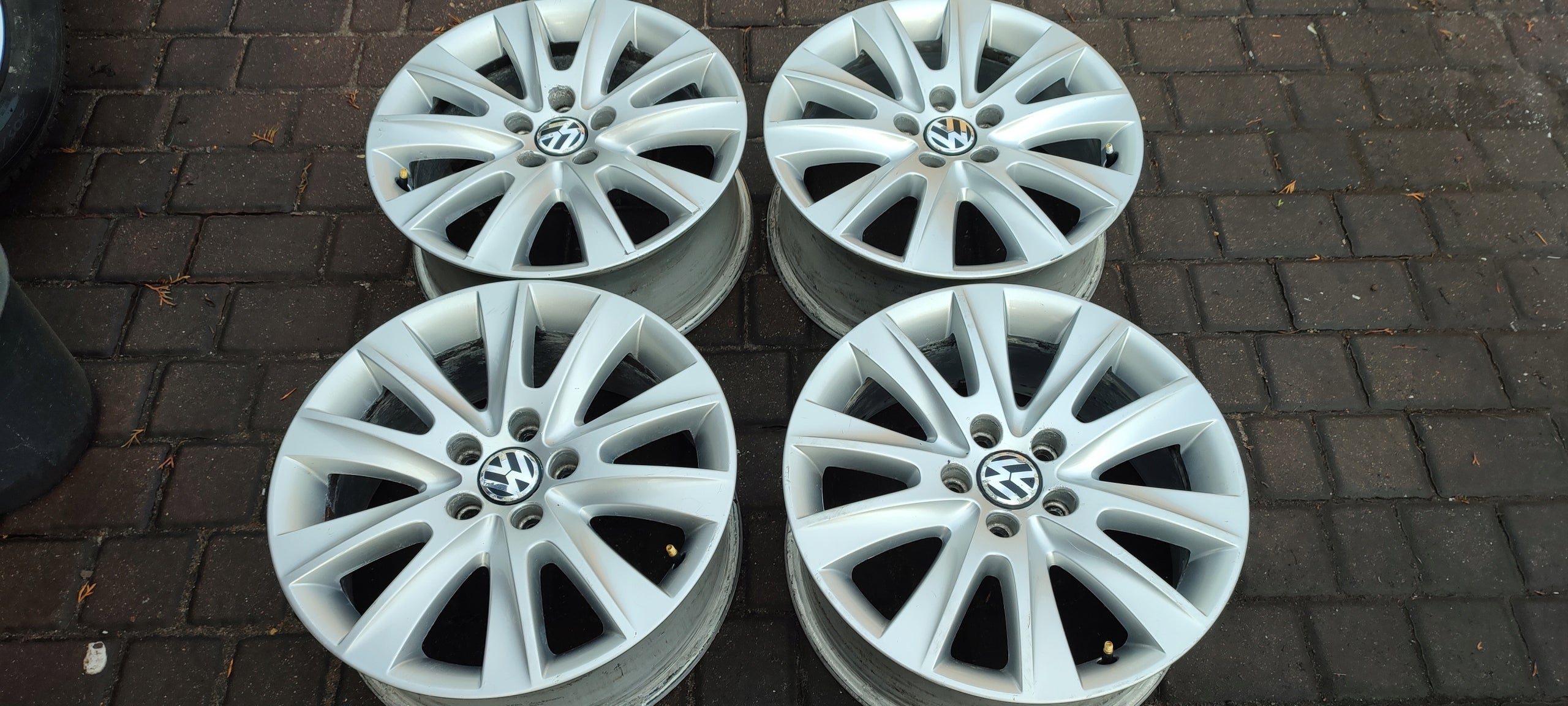  Alu rim Volkswagen Tiguan Aluminum rim 17 inch 7.0J 5x112 43ET 5N0601025M  product image