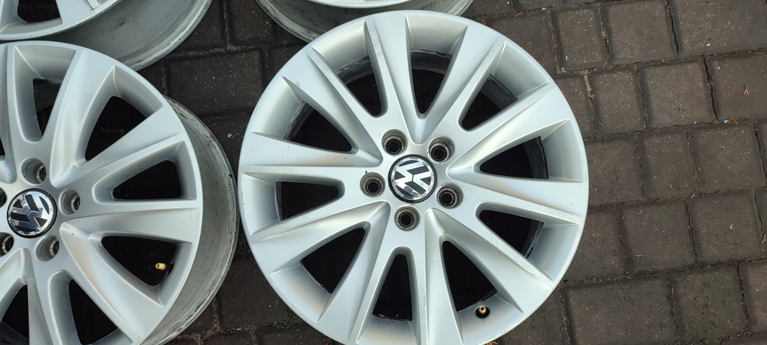 Alu Felge Volkswagen Tiguan Aluminum rim 17 Zoll 7.0J 5x112 43ET 5N0601025M