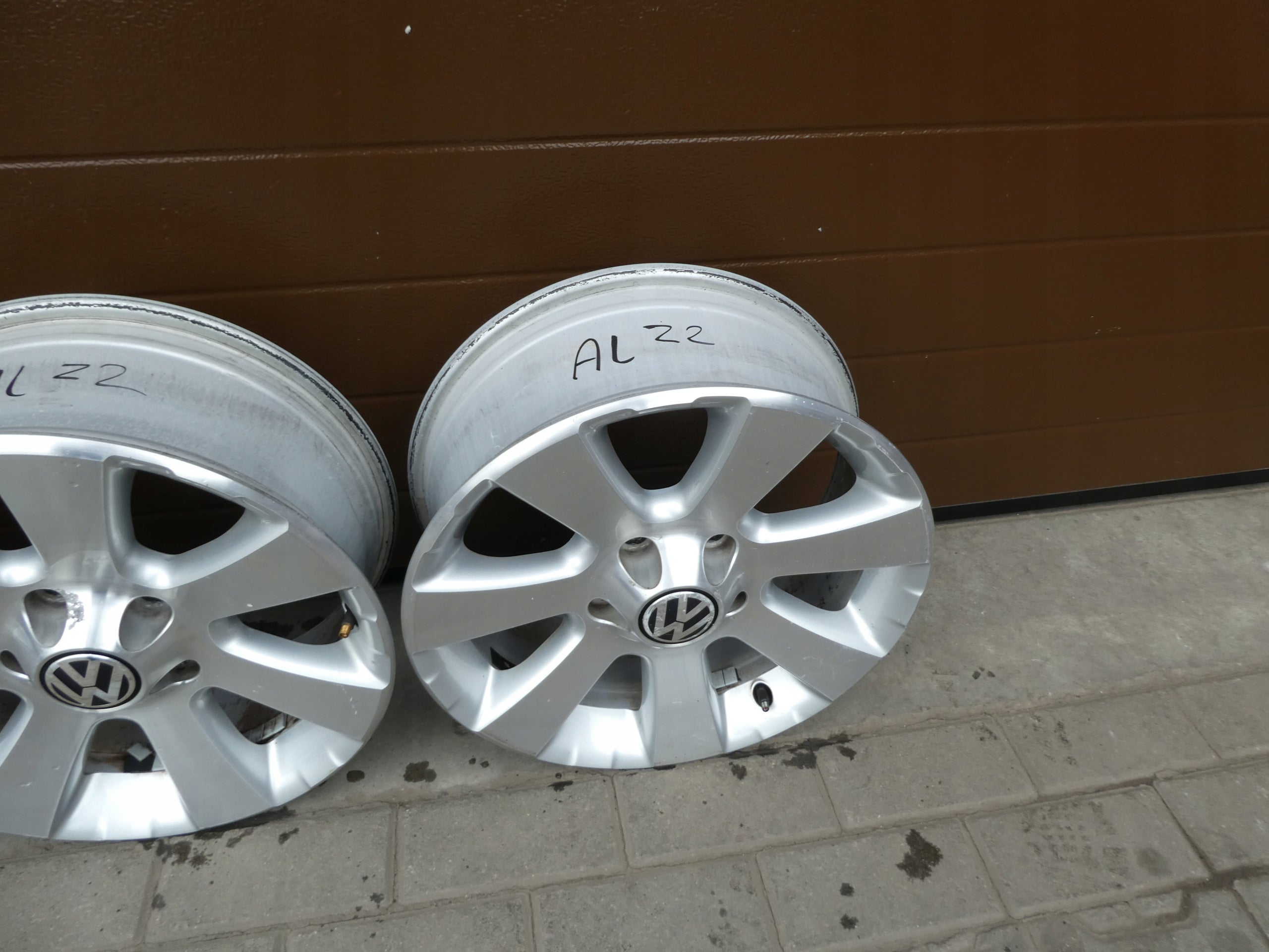 Alu Felge Volkswagen Tiguan Aluminum rim 16 Zoll 6.5J 5x112 5N0601025A