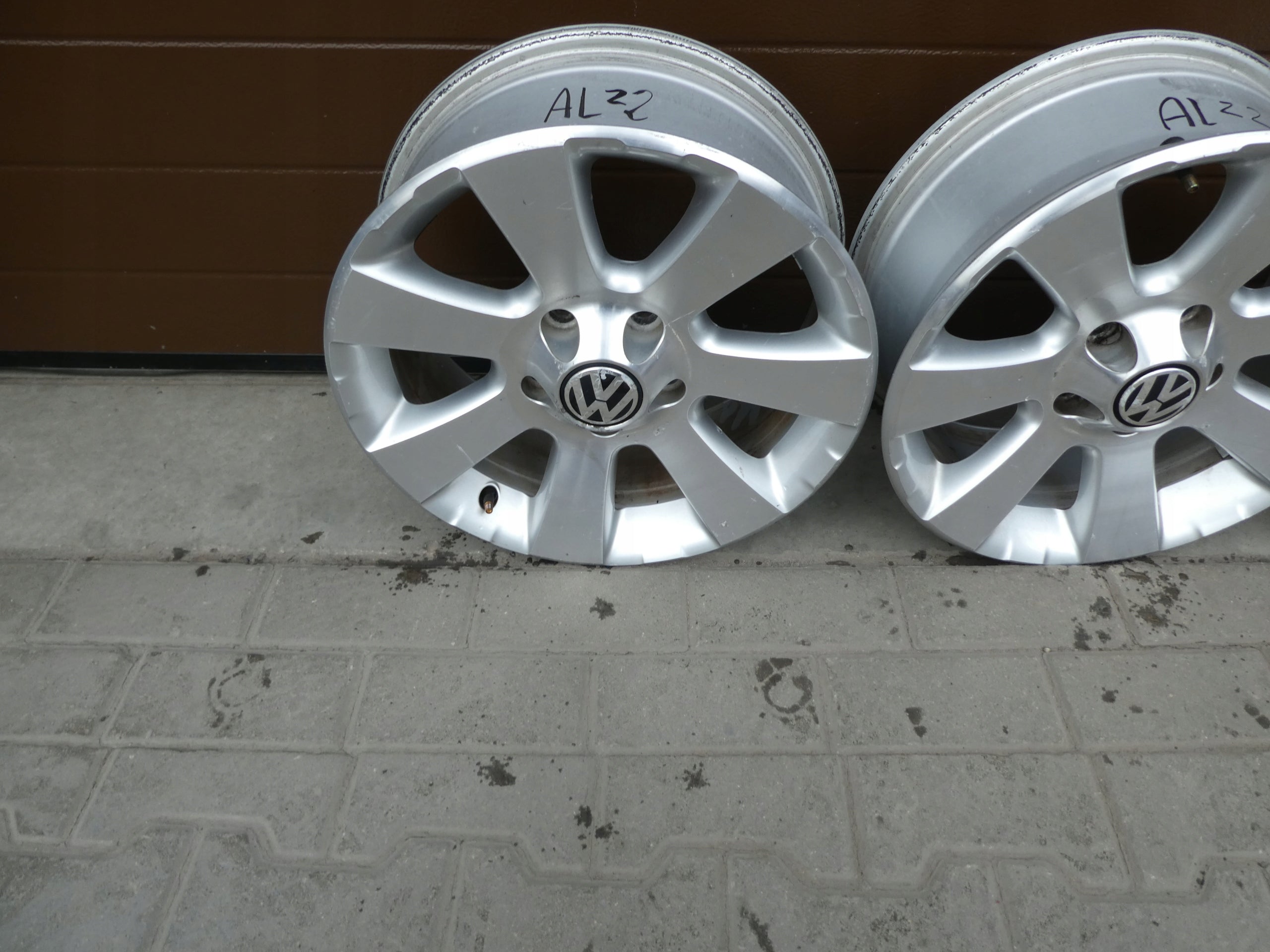 Alu Felge Volkswagen Tiguan Aluminum rim 16 Zoll 6.5J 5x112 5N0601025A