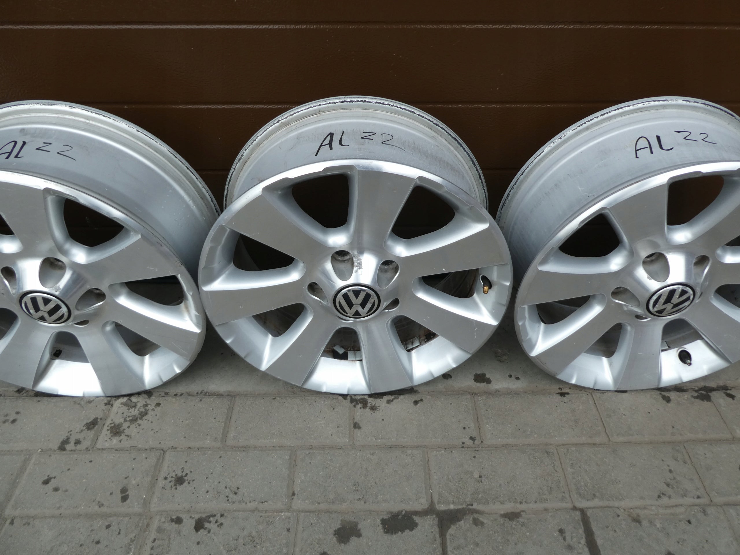 Alu Felge Volkswagen Tiguan Aluminum rim 16 Zoll 6.5J 5x112 5N0601025A