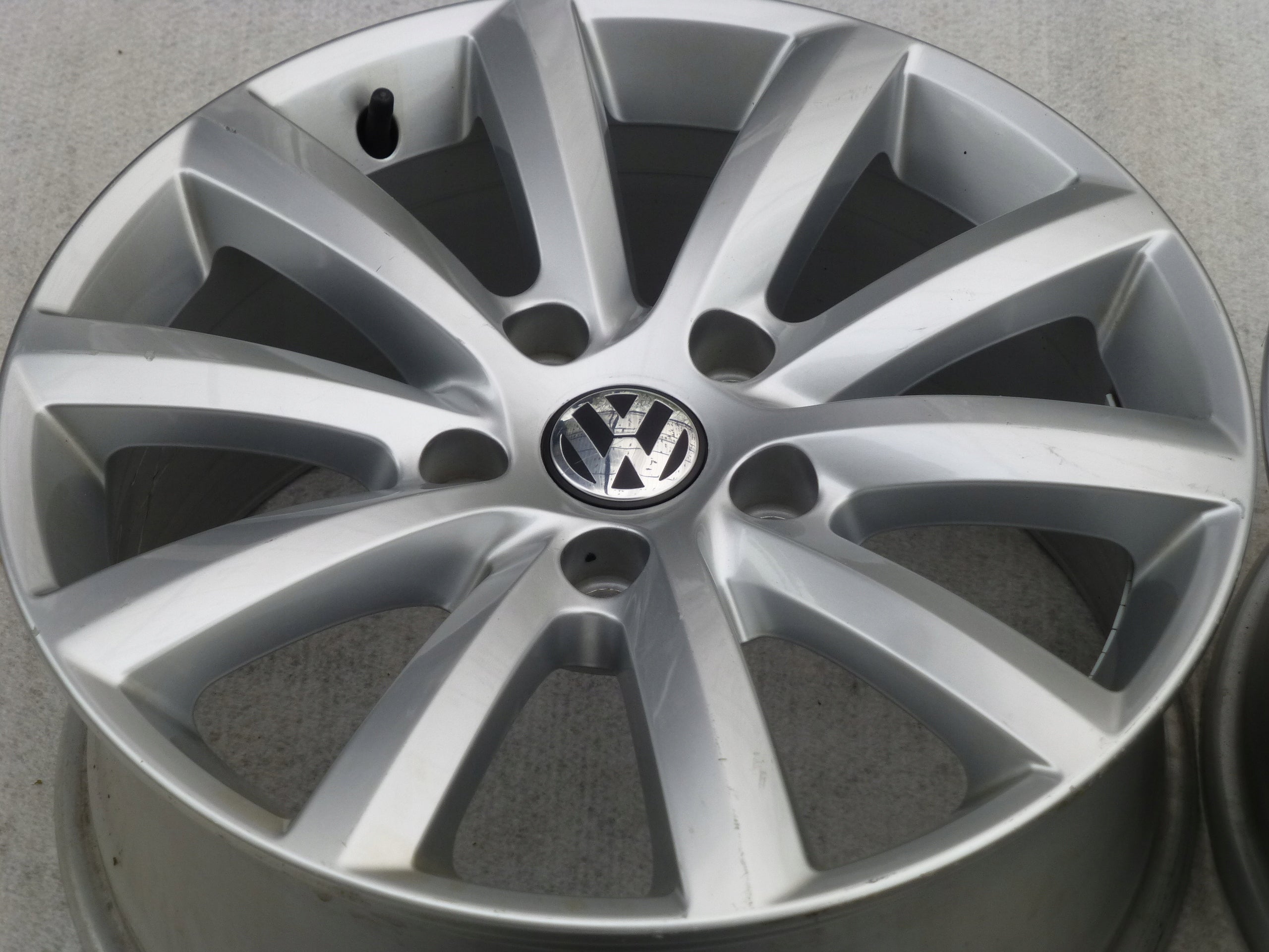 Alu Felge Volkswagen Touareg Aluminum rim 18 Zoll 8.0J 5x130