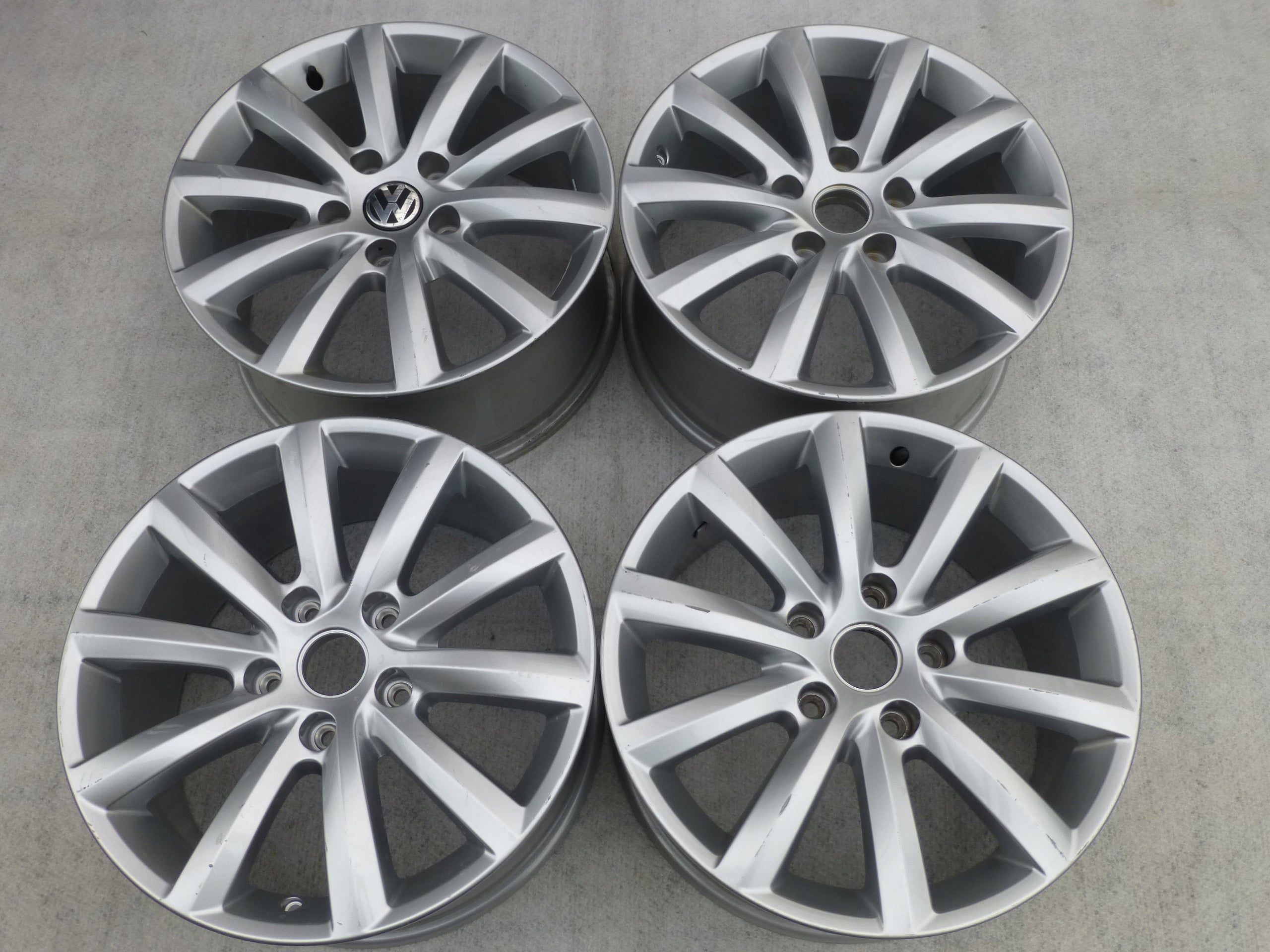 Alu Felge Volkswagen Touareg Aluminum rim 18 Zoll 8.0J 5x130