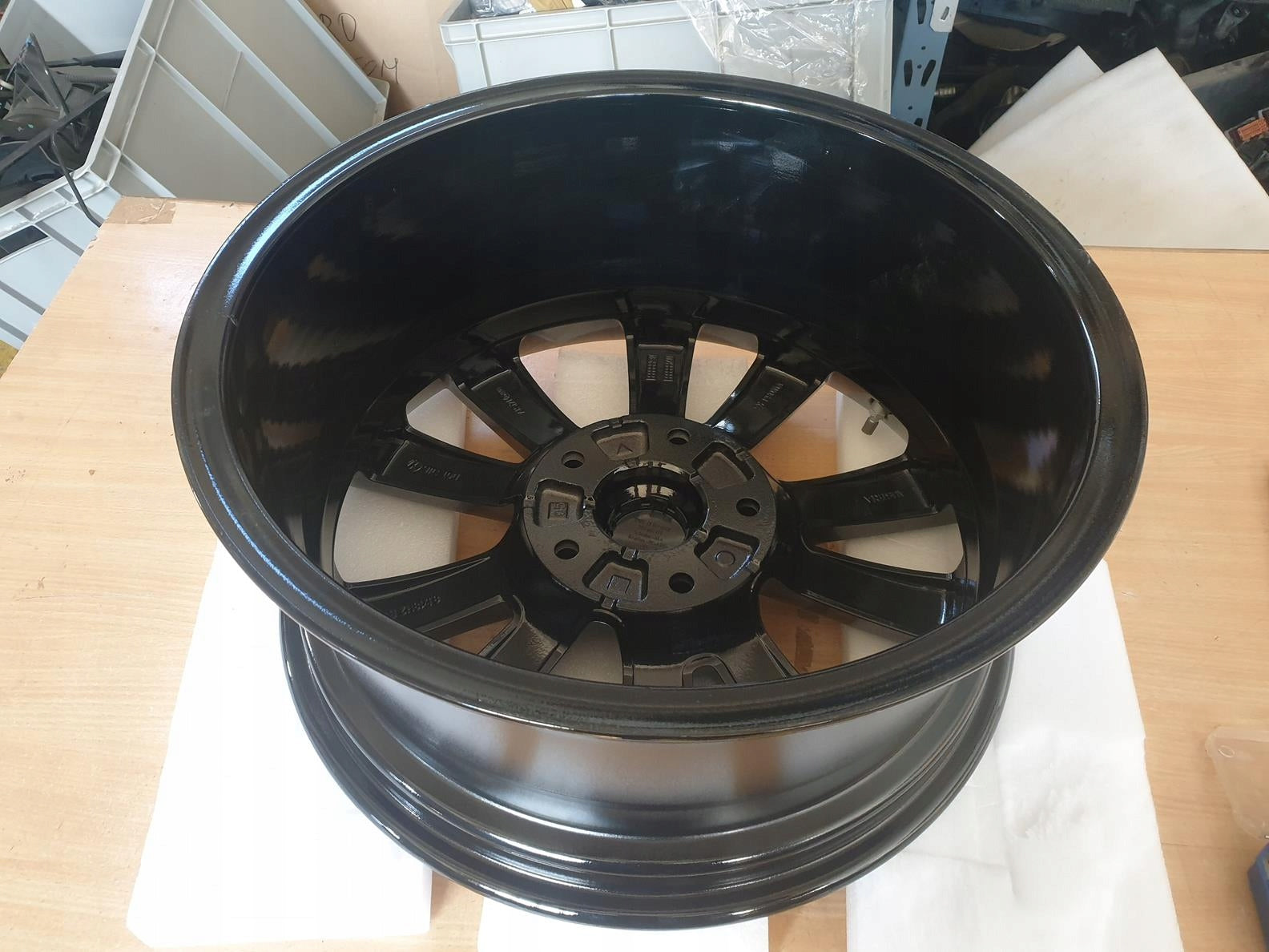 Alu Felge Volkswagen Touareg Aluminum rim 18 Zoll 8.0J 5x130 7P6601025C