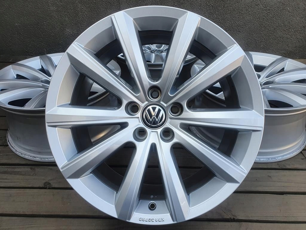  Alu Felge Volkswagen Touareg Aluminum rim 18 Zoll 8.0J 5x112 25ET 760071498 product image