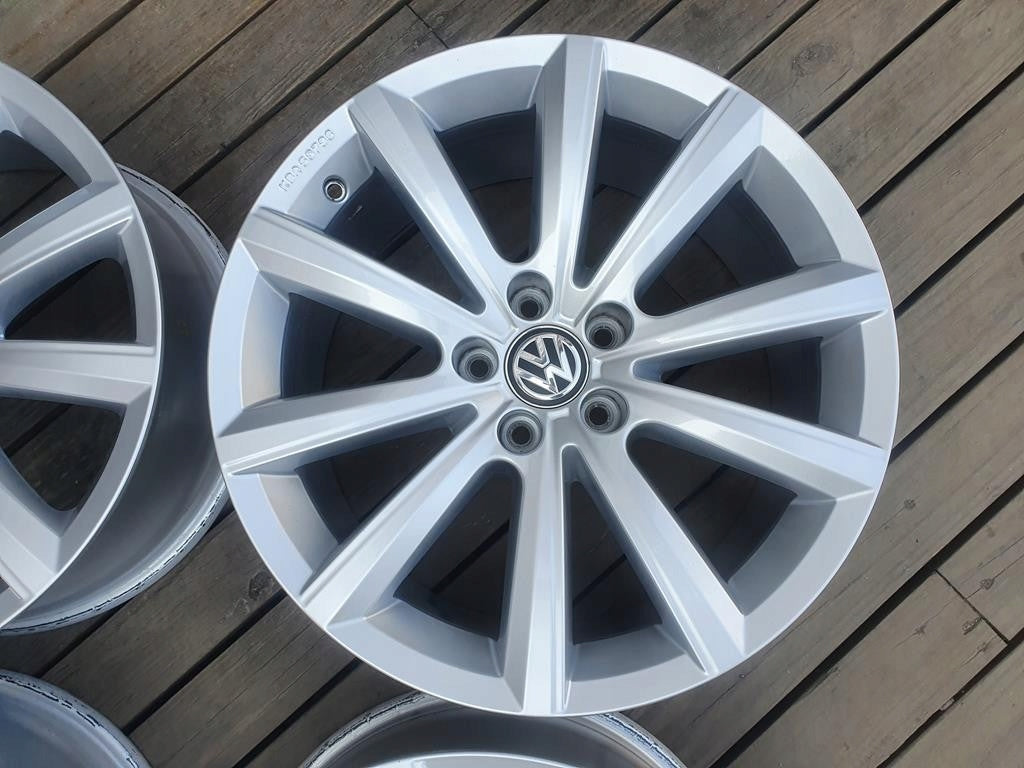 Alu Felge Volkswagen Touareg Aluminum rim 18 Zoll 8.0J 5x112 25ET 760071498