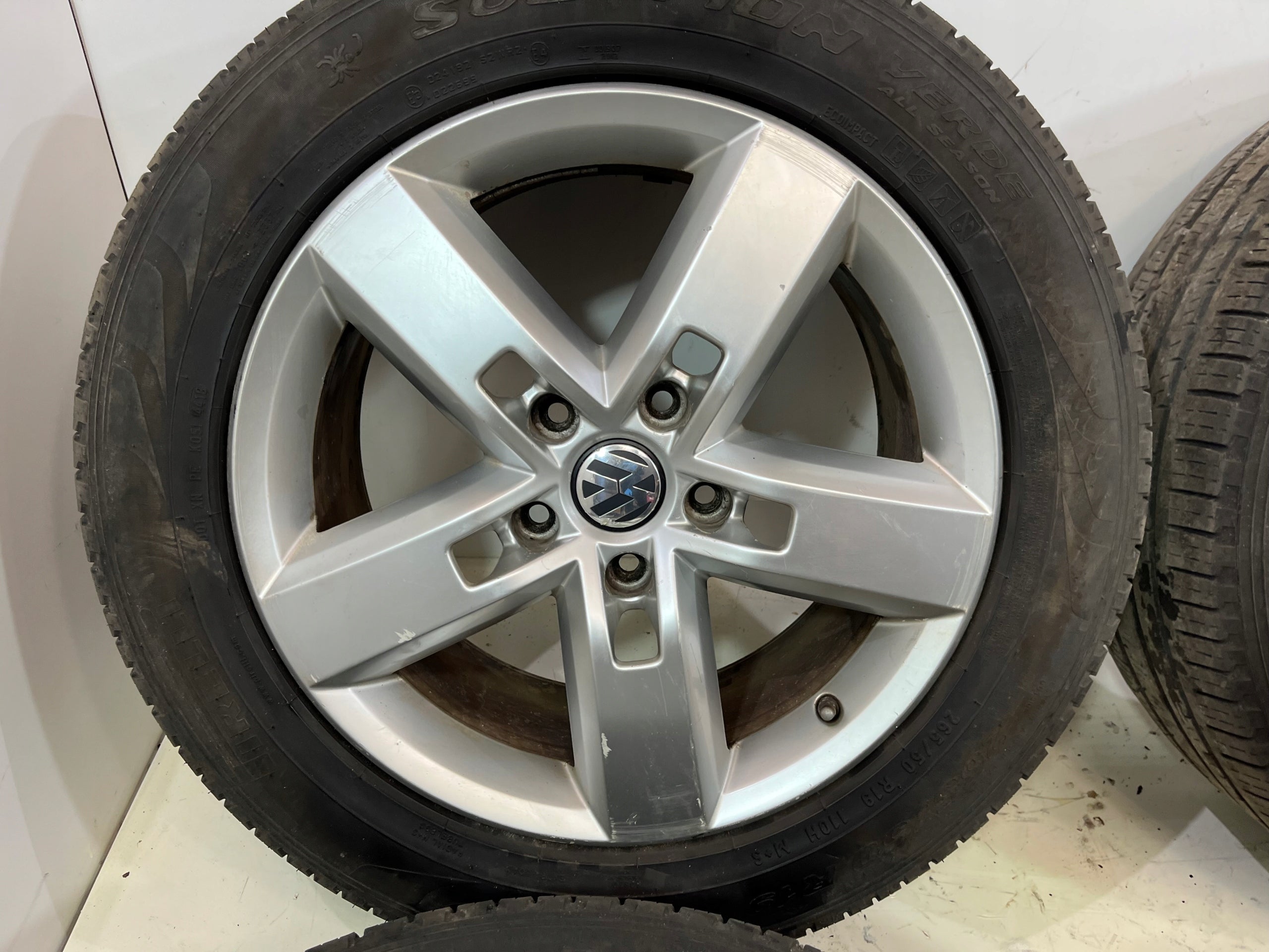 Alu Felge Volkswagen Touareg Aluminum rim 19 Zoll 8.5J 5x130 7P6601025D