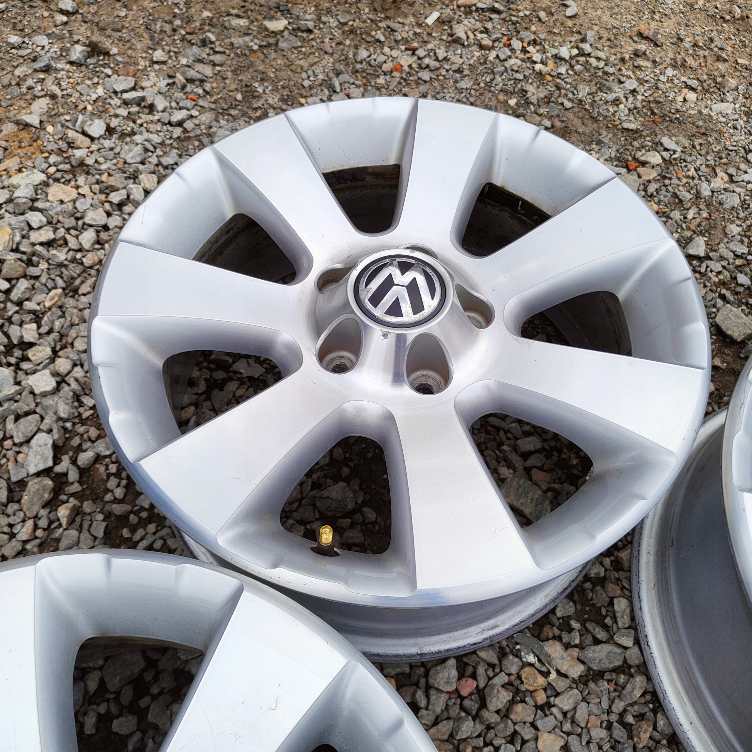 Alu Felge Volkswagen CC Aluminum rim 16 Zoll 6.5J 5x112 33ET 5N0601025A