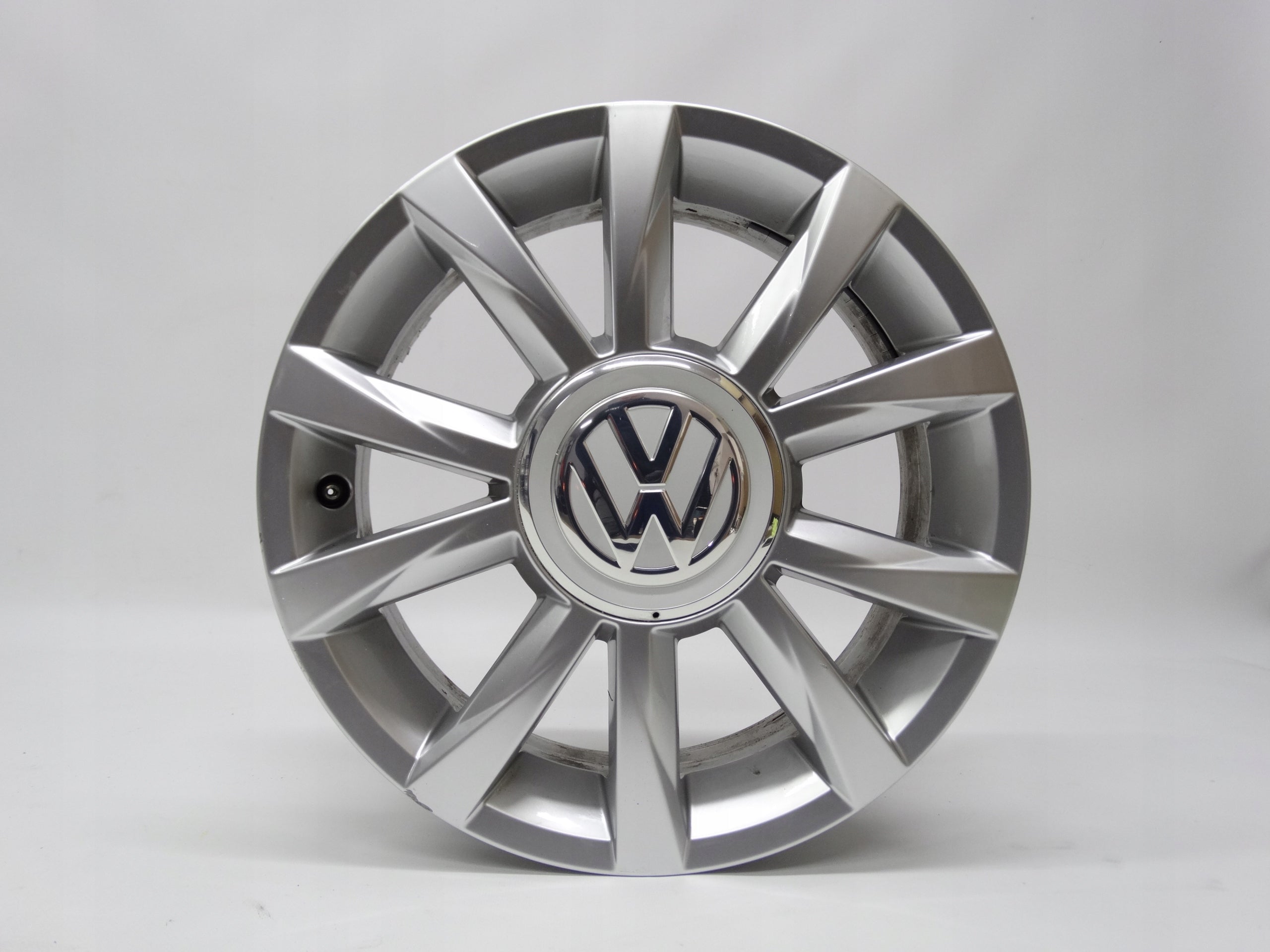 Alu Felge Volkswagen Up Aluminum rim 15 Zoll 5.5J 4x100 41ET 1S0601025AP