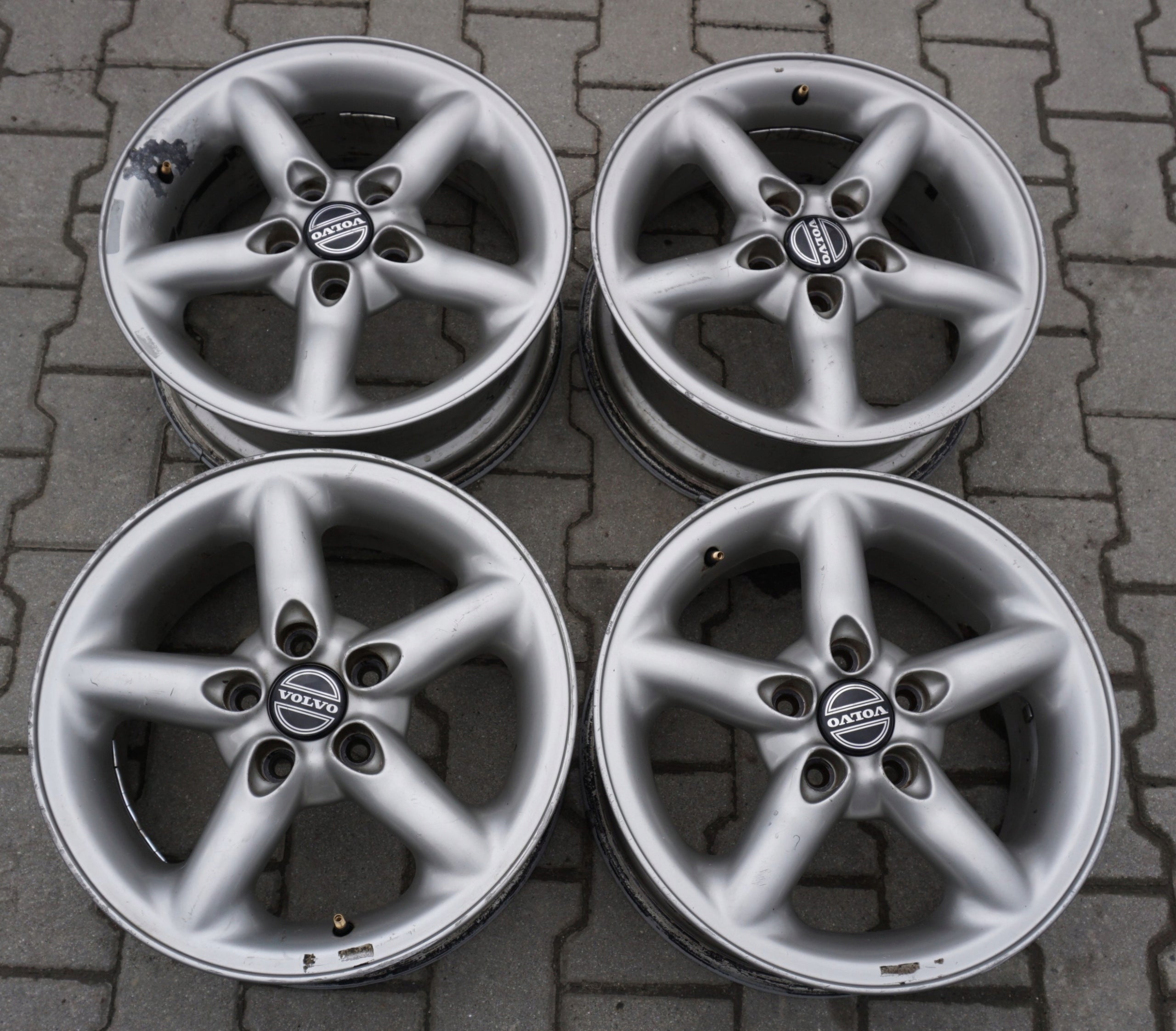 Alu Felge Volvo XC60 Aluminum rim 16 Zoll 6.5J 5x108 43ET