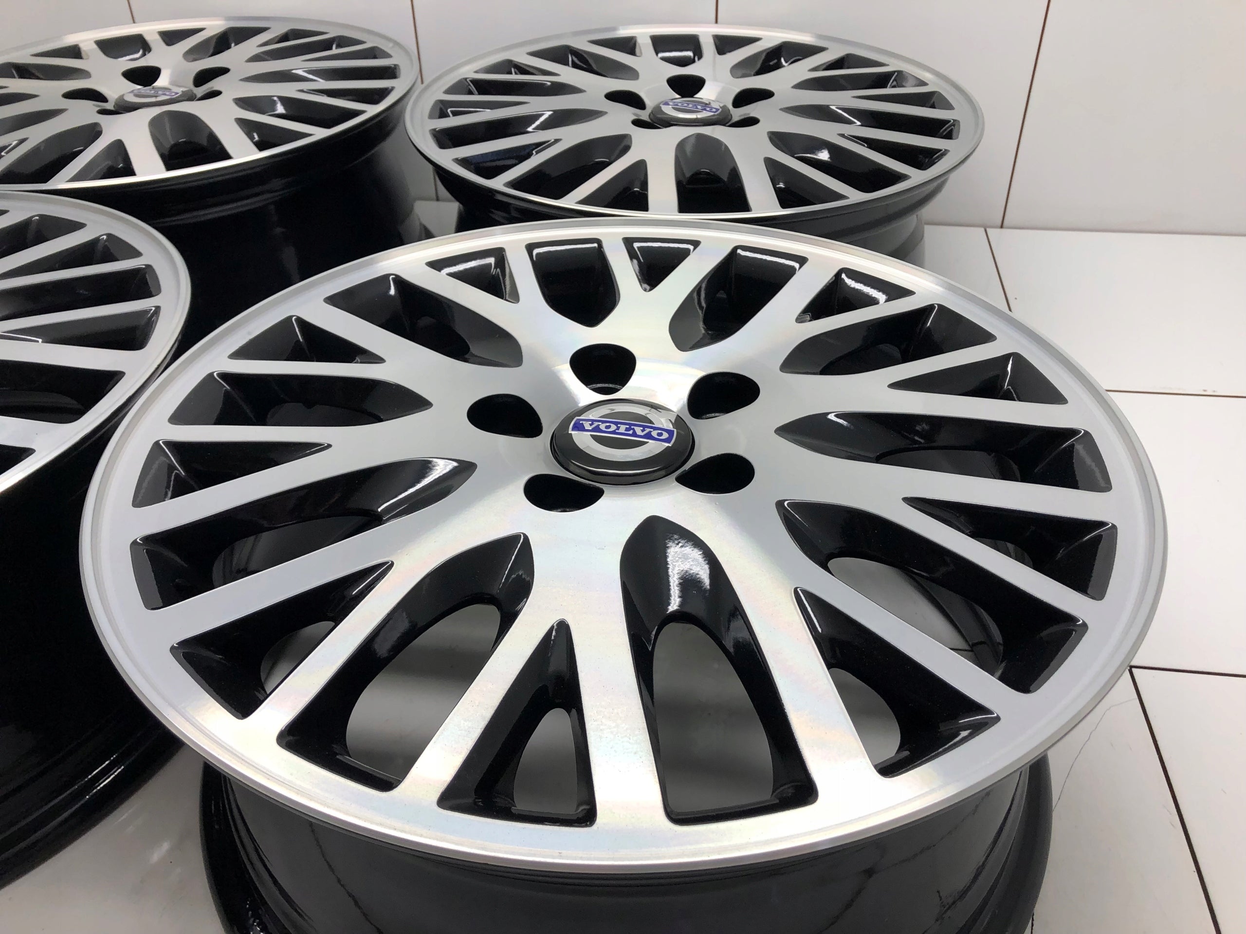 Alu Felge Volvo 850 Aluminum rim 16 Zoll 6.5J 5x108