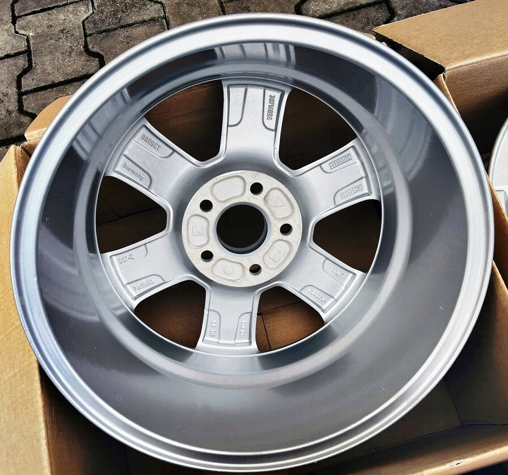 Alu Felge Volvo XC70 C70 V60 S60 V40 S40 V70 16 Zoll 7.0J 5x108 50ET 30714024