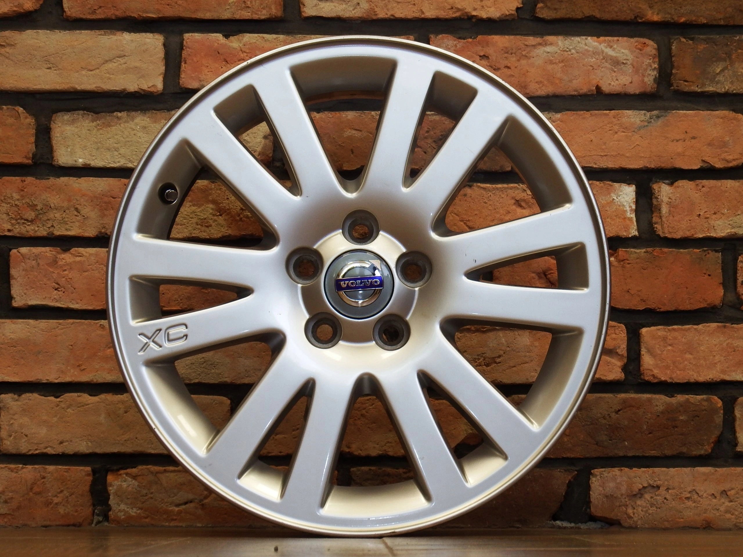 Alu Felge Volvo XC90 Aluminum rim 17 Zoll 7.0J 5x108 49ET