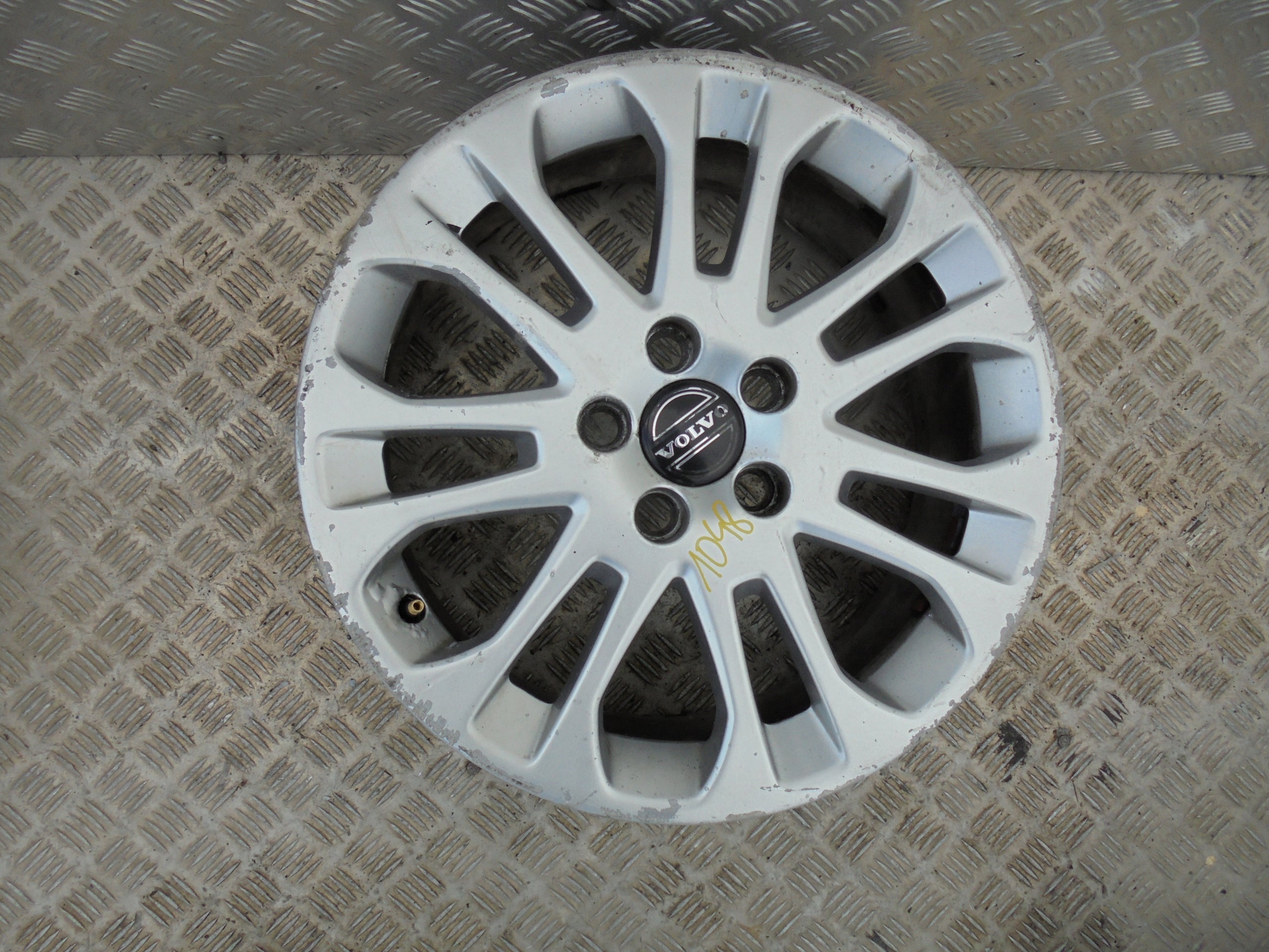 Alu Felge Volvo V40 Aluminum rim 17 Zoll 7.0J 5x108 52,5ET