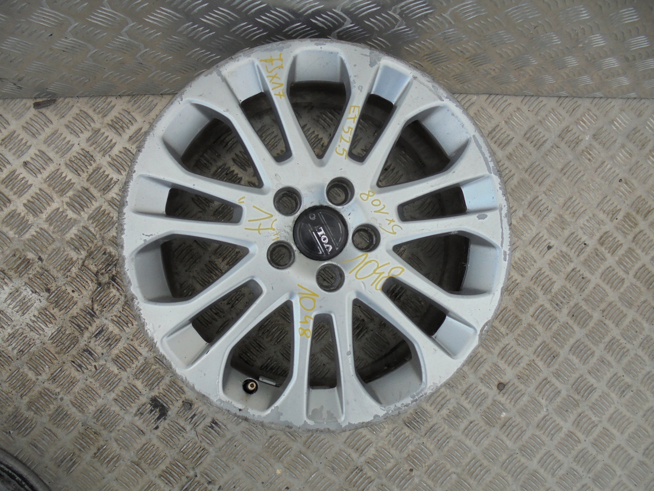 Alu Felge Volvo V40 Aluminum rim 17 Zoll 7.0J 5x108 52,5ET