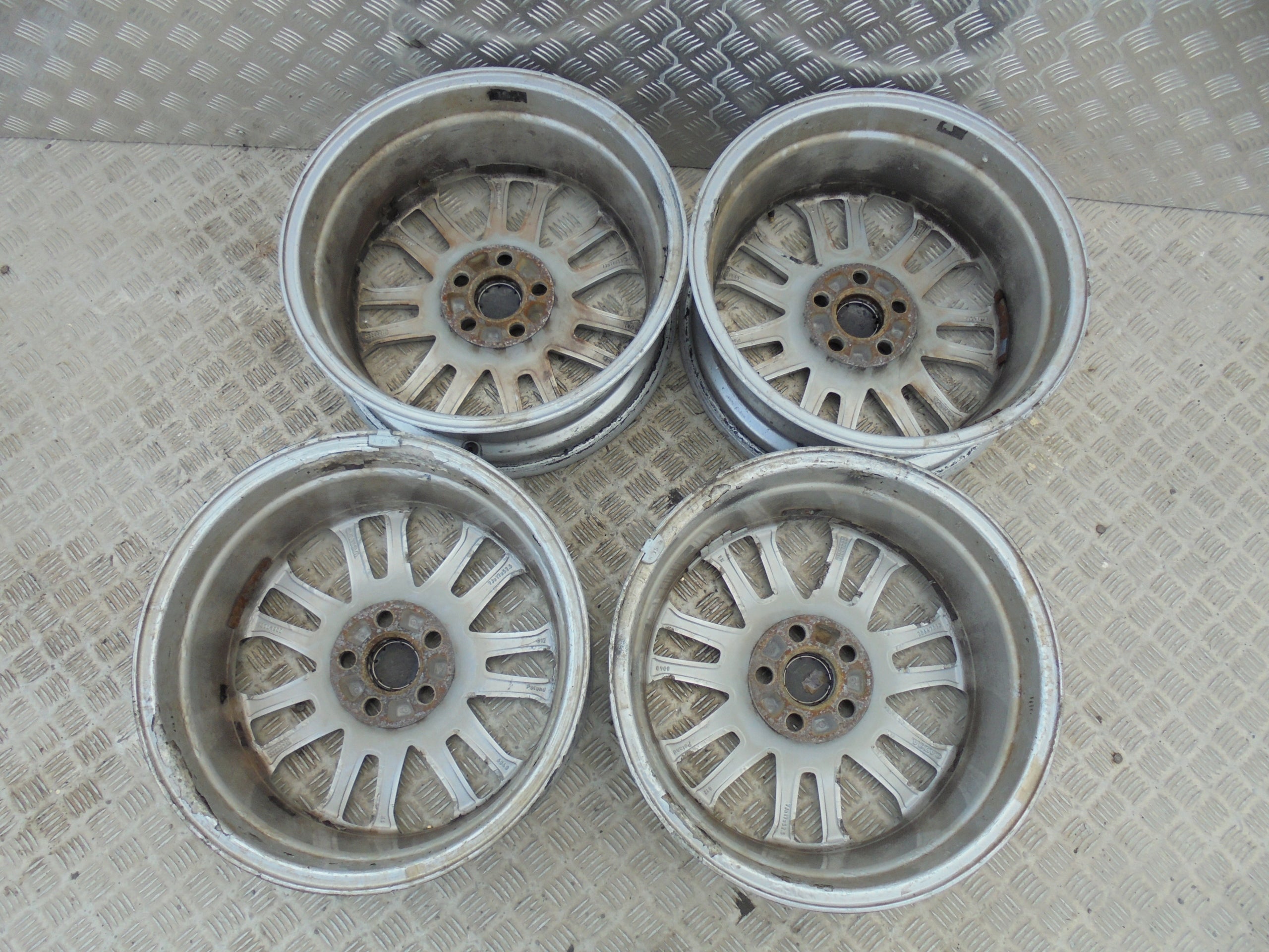 Alu Felge Volvo V40 Aluminum rim 17 Zoll 7.0J 5x108 52,5ET