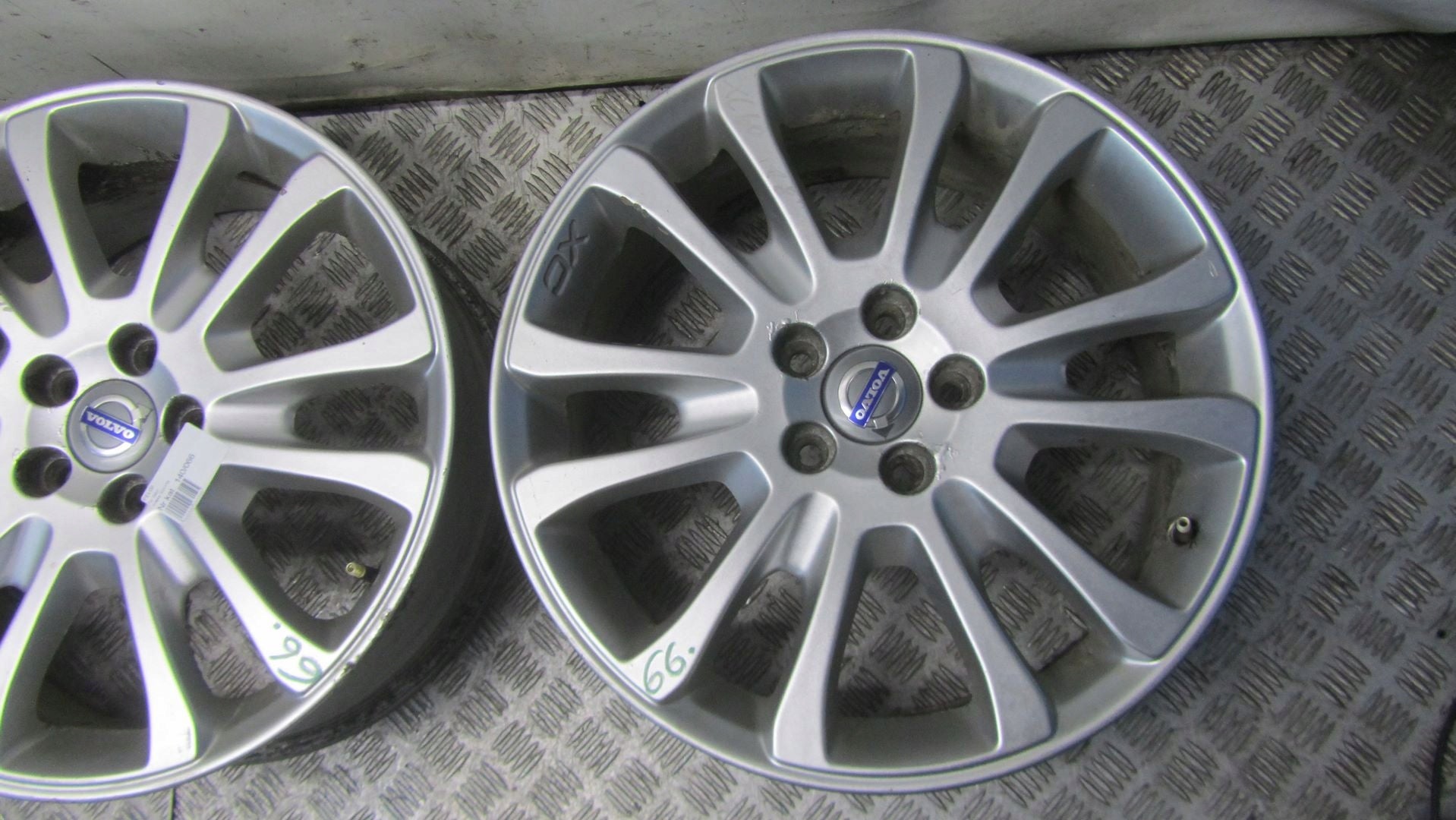 Alu Felge Volvo XC60 Aluminum rim 18 Zoll 7.5J 5x108