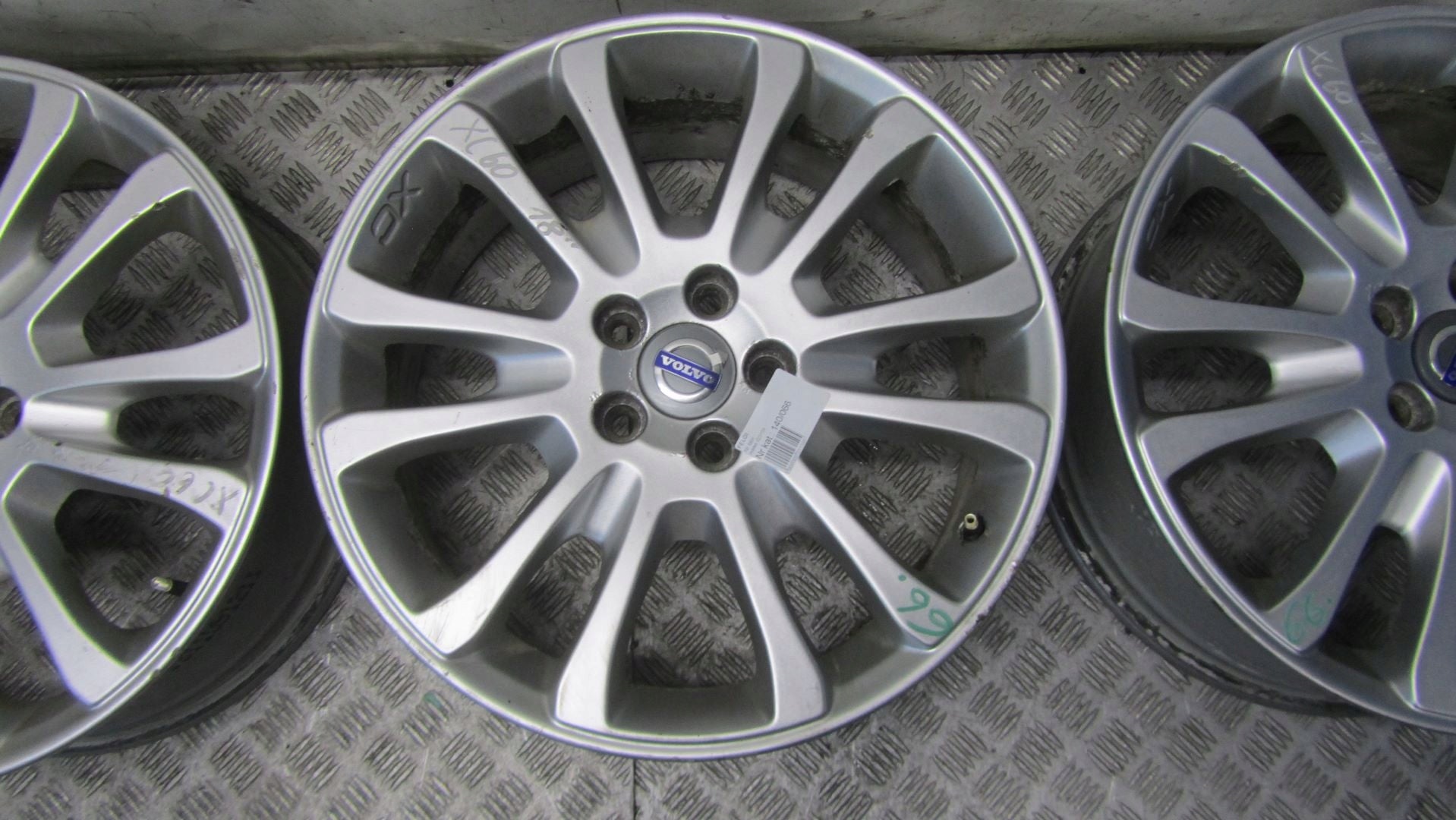 Alu Felge Volvo XC60 Aluminum rim 18 Zoll 7.5J 5x108