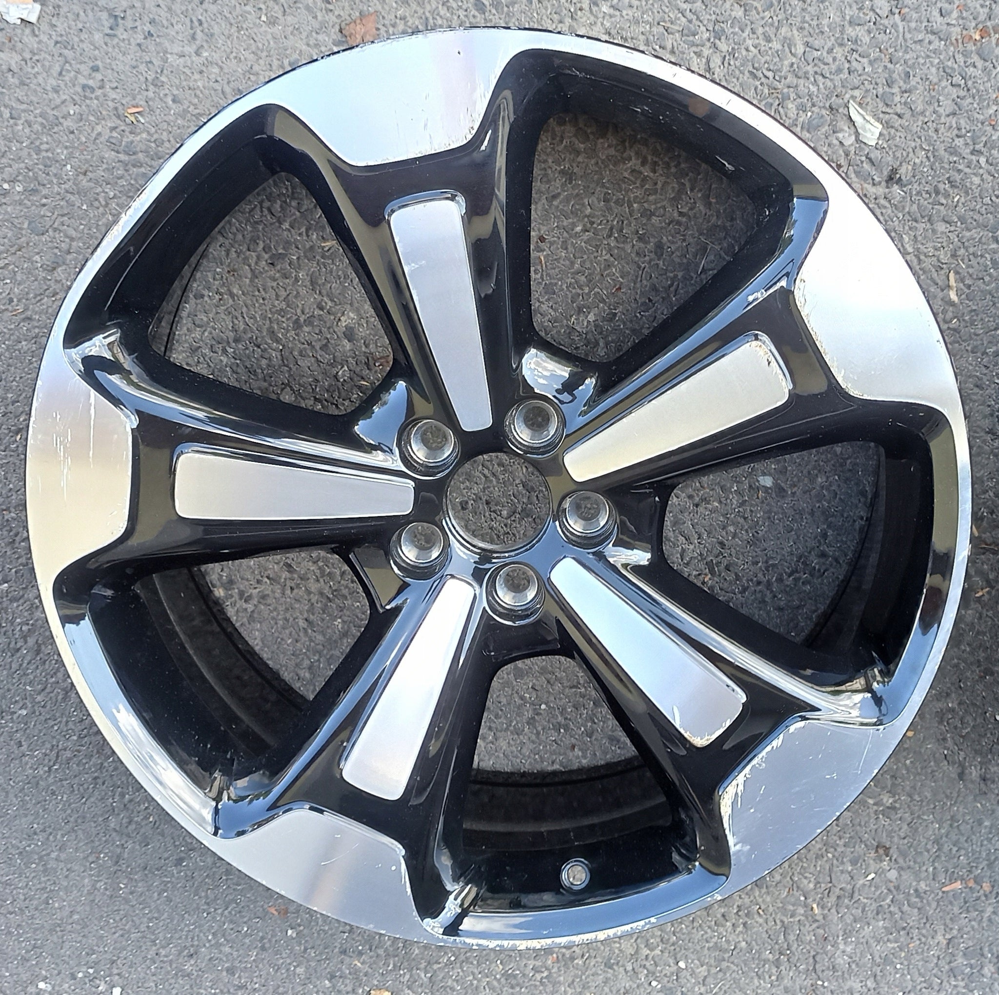 Alu Felge Volvo V60 S60 XC40 XC60 XC90 20 Zoll 8.0J 5x108 50,5ET 32209449