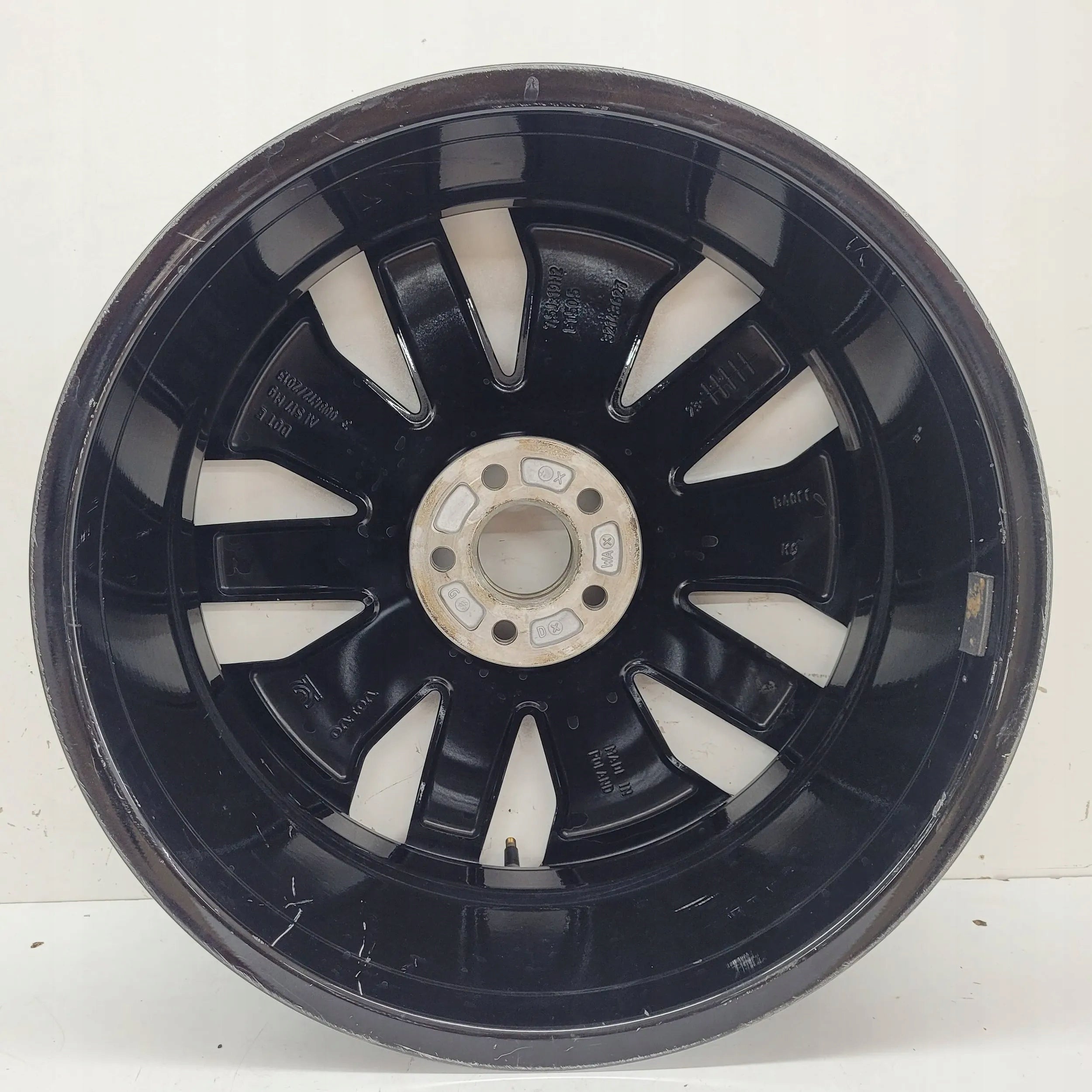 1x Alu Felge Volvo XC60 XC40 Aluminum rim 19 Zoll 7.5J 5x108 50,5ET 32143627