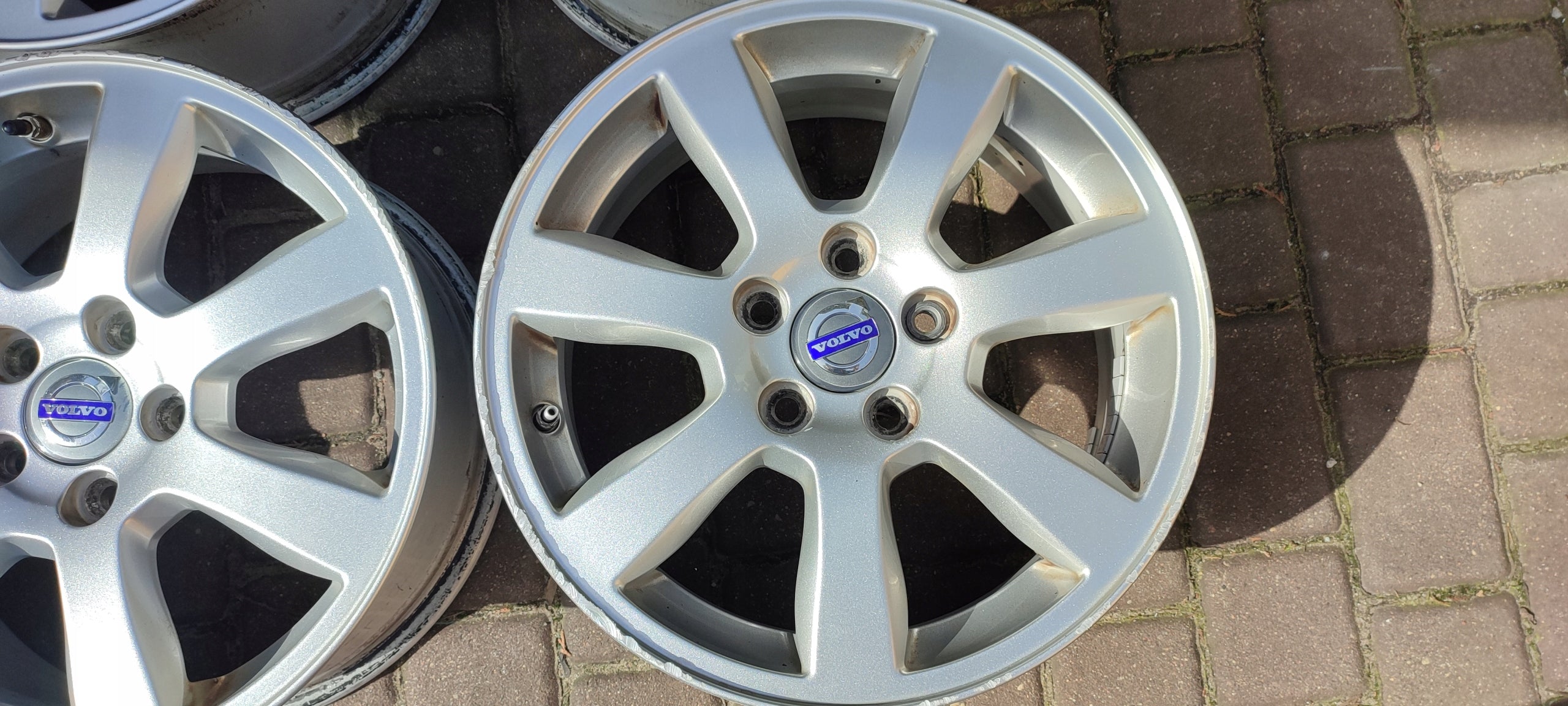 Alu Felge Volvo V60 S60 Aluminum rim 16 Zoll 7.0J 5x108 50ET 31200601