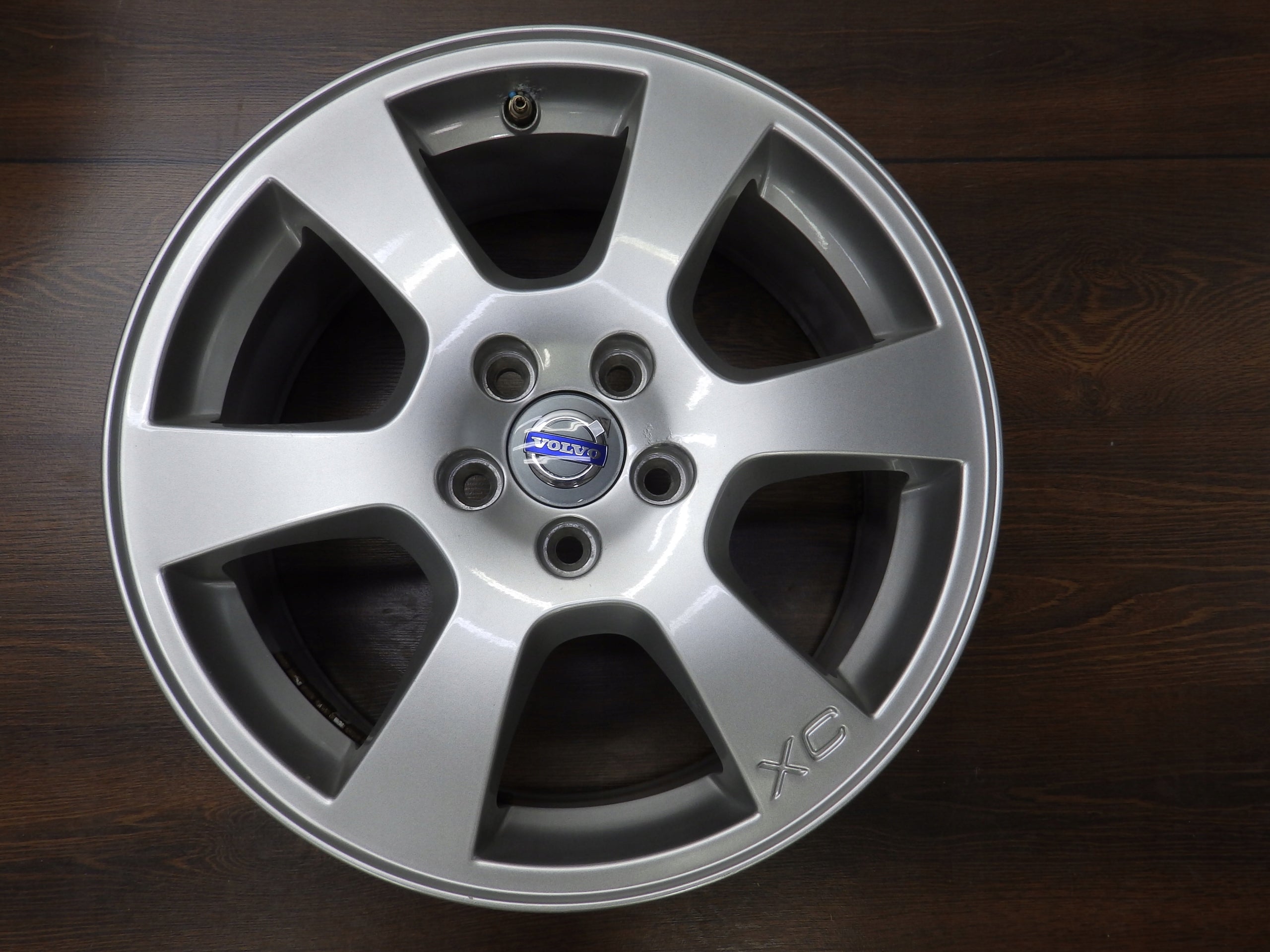 Alu Felge Volvo XC60 Aluminum rim 17 Zoll 7.5J 5x112 55ET 30671480