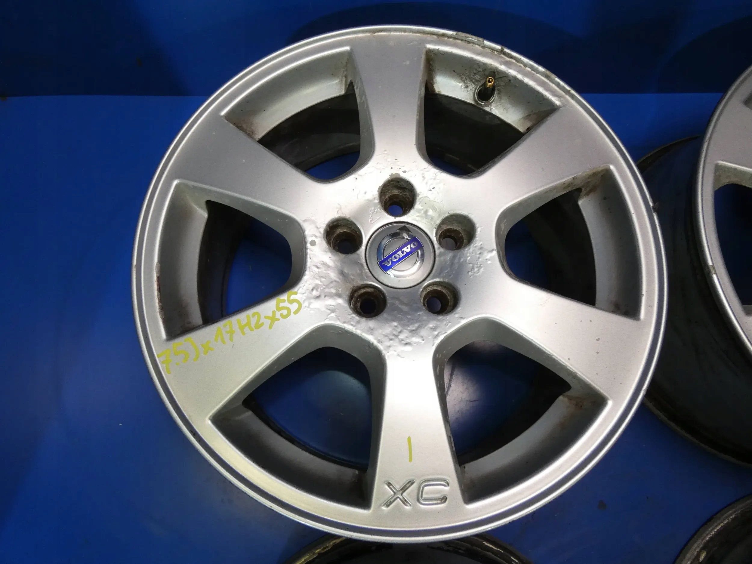 Alu Felge Volvo C70 XC60 XC70 Aluminum rim 17 Zoll