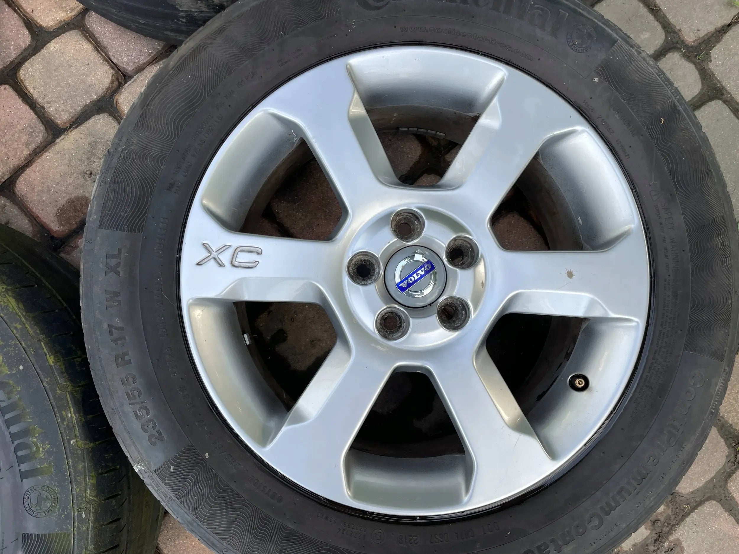 Alu Felge Volvo XC60 C70 XC90 XC70 17 Zoll 7.5J 5x108 55ET 30714025