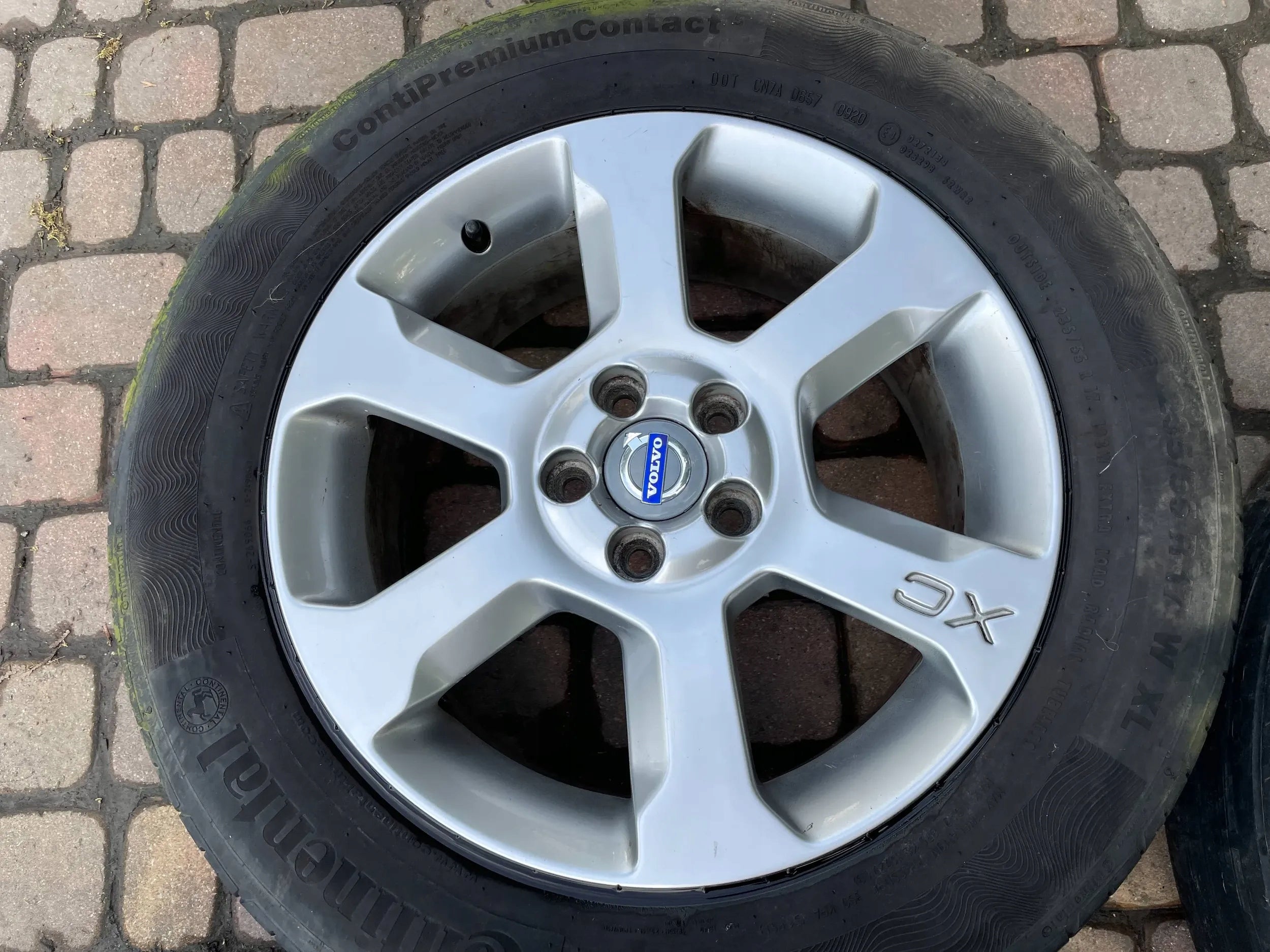 Alu Felge Volvo XC60 C70 XC90 XC70 17 Zoll 7.5J 5x108 55ET 30714025