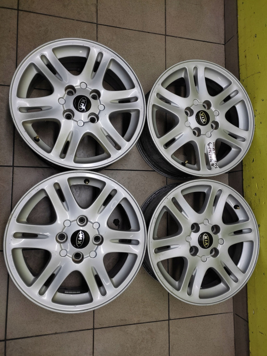  Alu Felge Volvo V40 Aluminum rim 16 Zoll 6.5J 4x114.3 product image