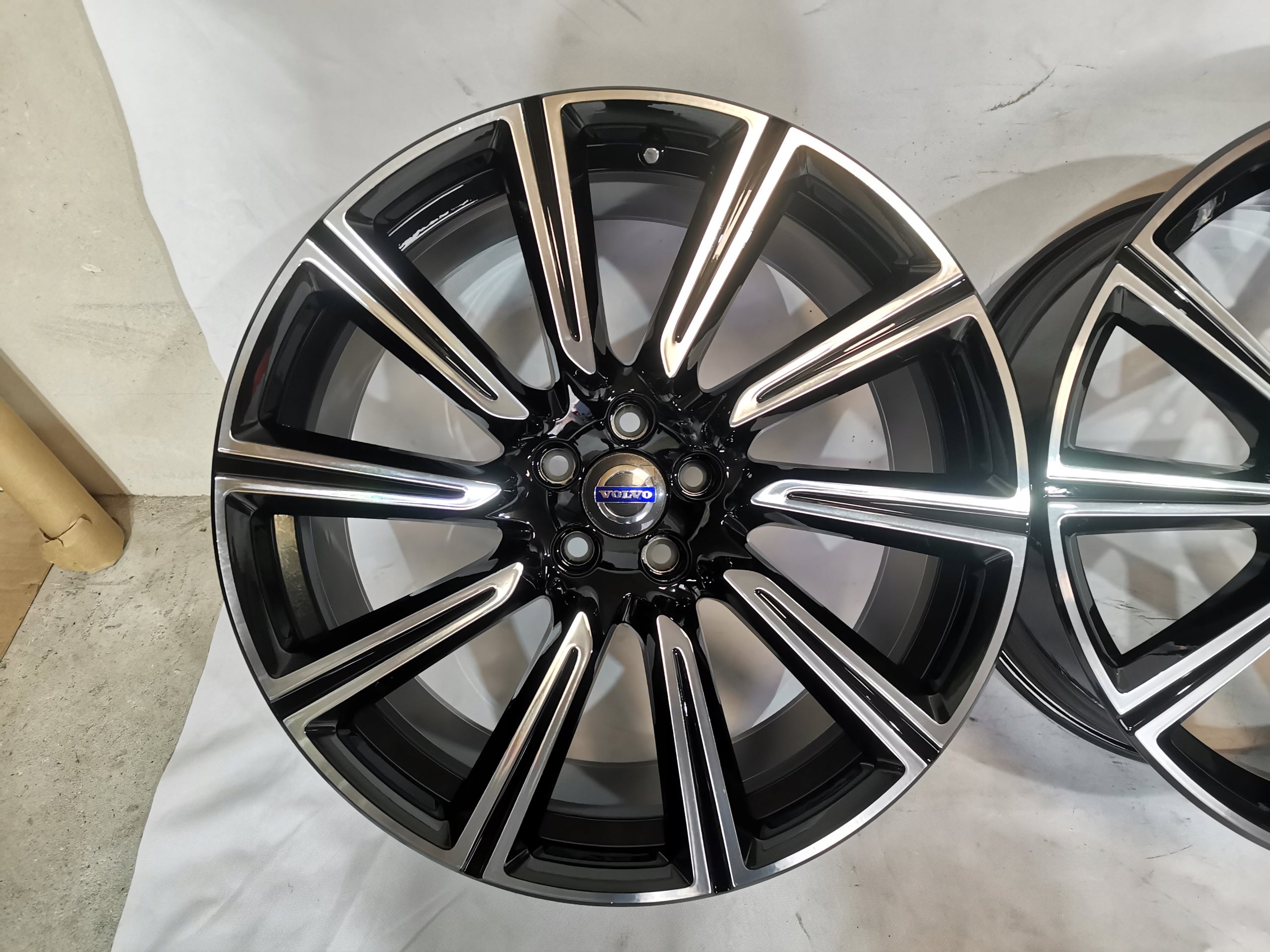 Alu Felge Volvo XC90 Aluminum rim 20 Zoll 9.0J 5x108 38,5ET 31362277