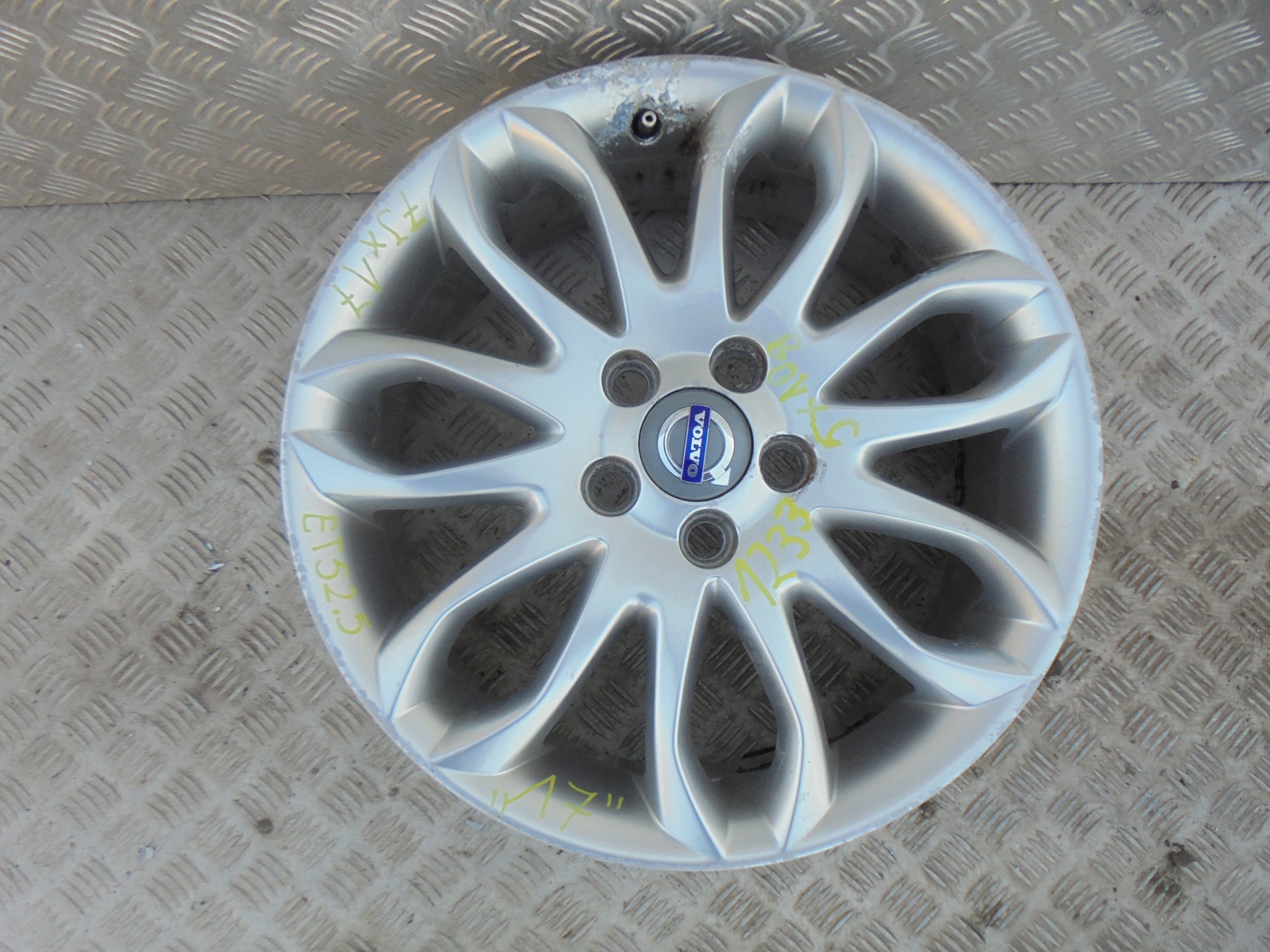 Alu Felge Volvo S40 Aluminum rim 17 Zoll 7.0J 5x108 52,5ET