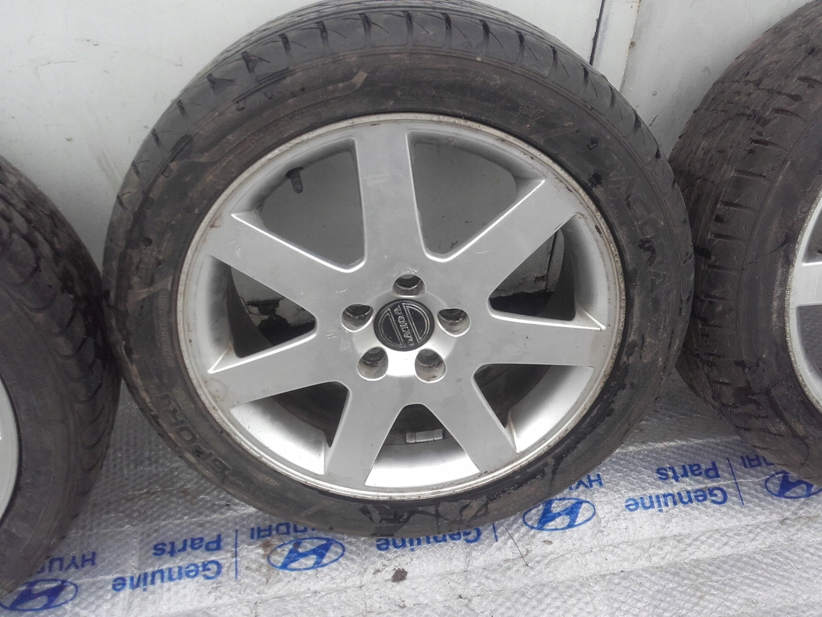 Alu Felge Volvo V50 S40 Aluminum rim 17 Zoll 7.0J 5x108